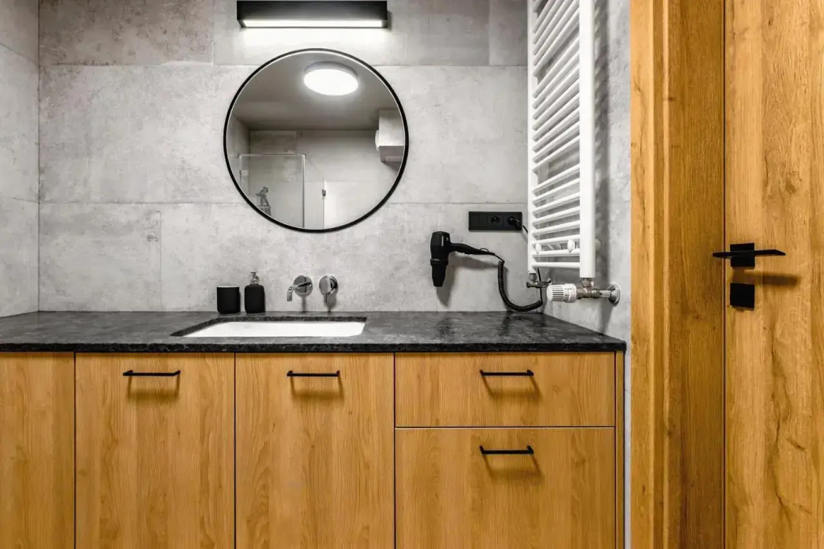 PLATiNIUM RESIDENCE&SPA BASEN-SAUNA CENTRUM
