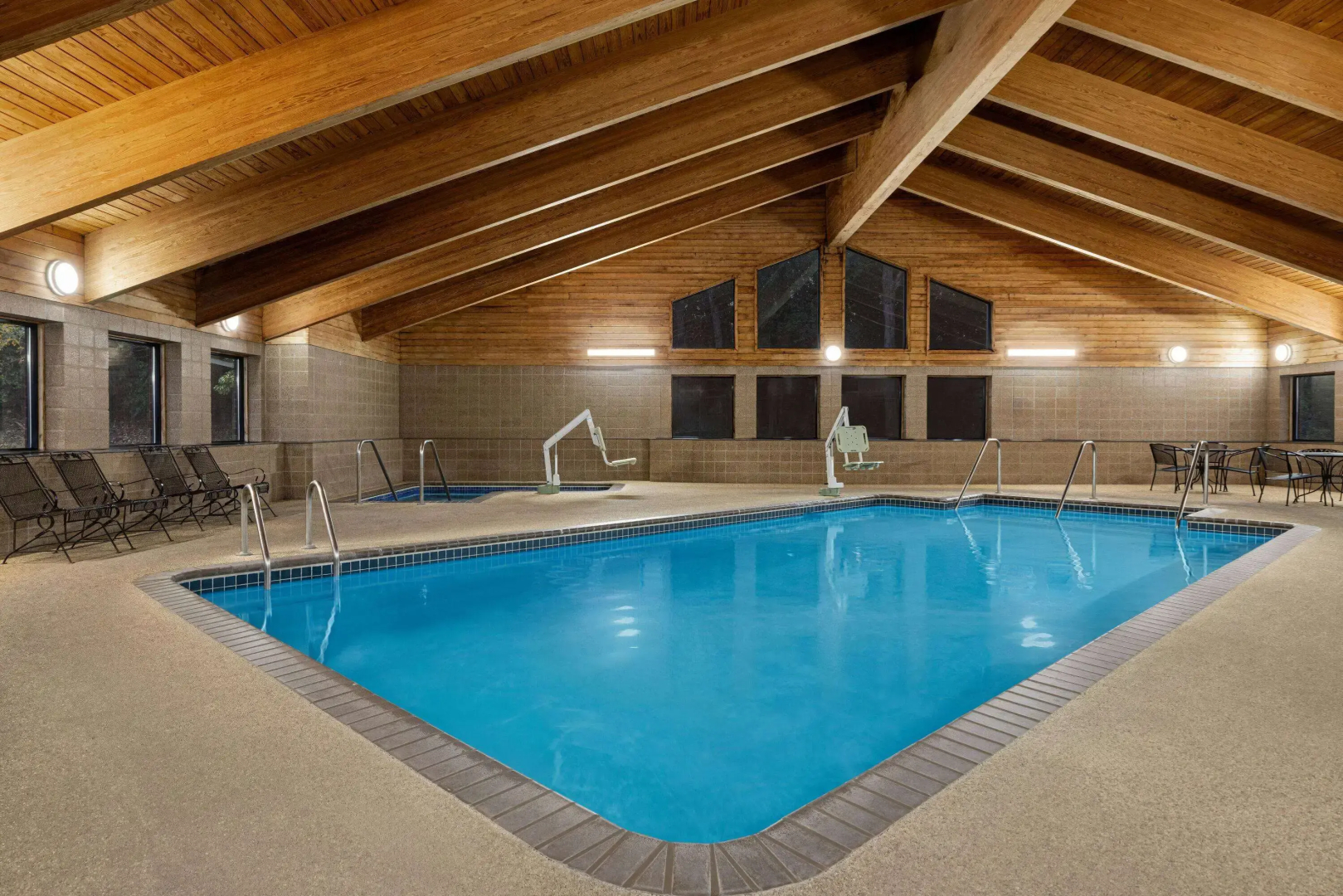 AmericInn by Wyndham Inver Grove Heights Minneapolis