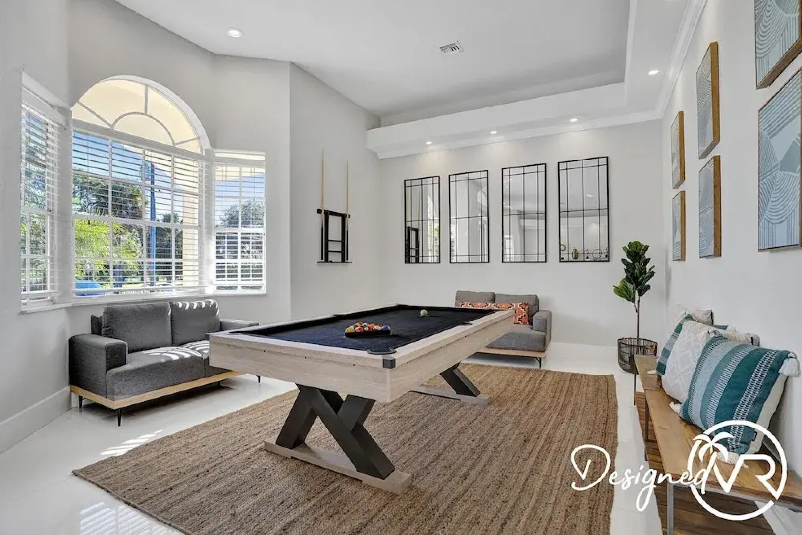 Luxurious 8BR Family Estate with Pool