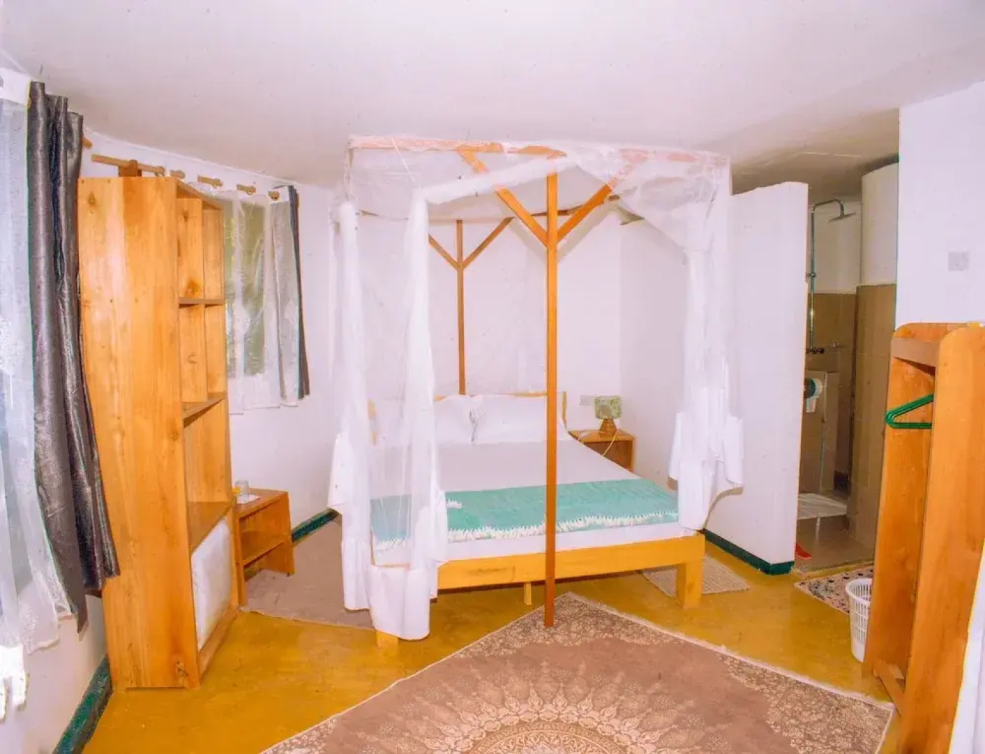 Aika Sunrise Treetops Home