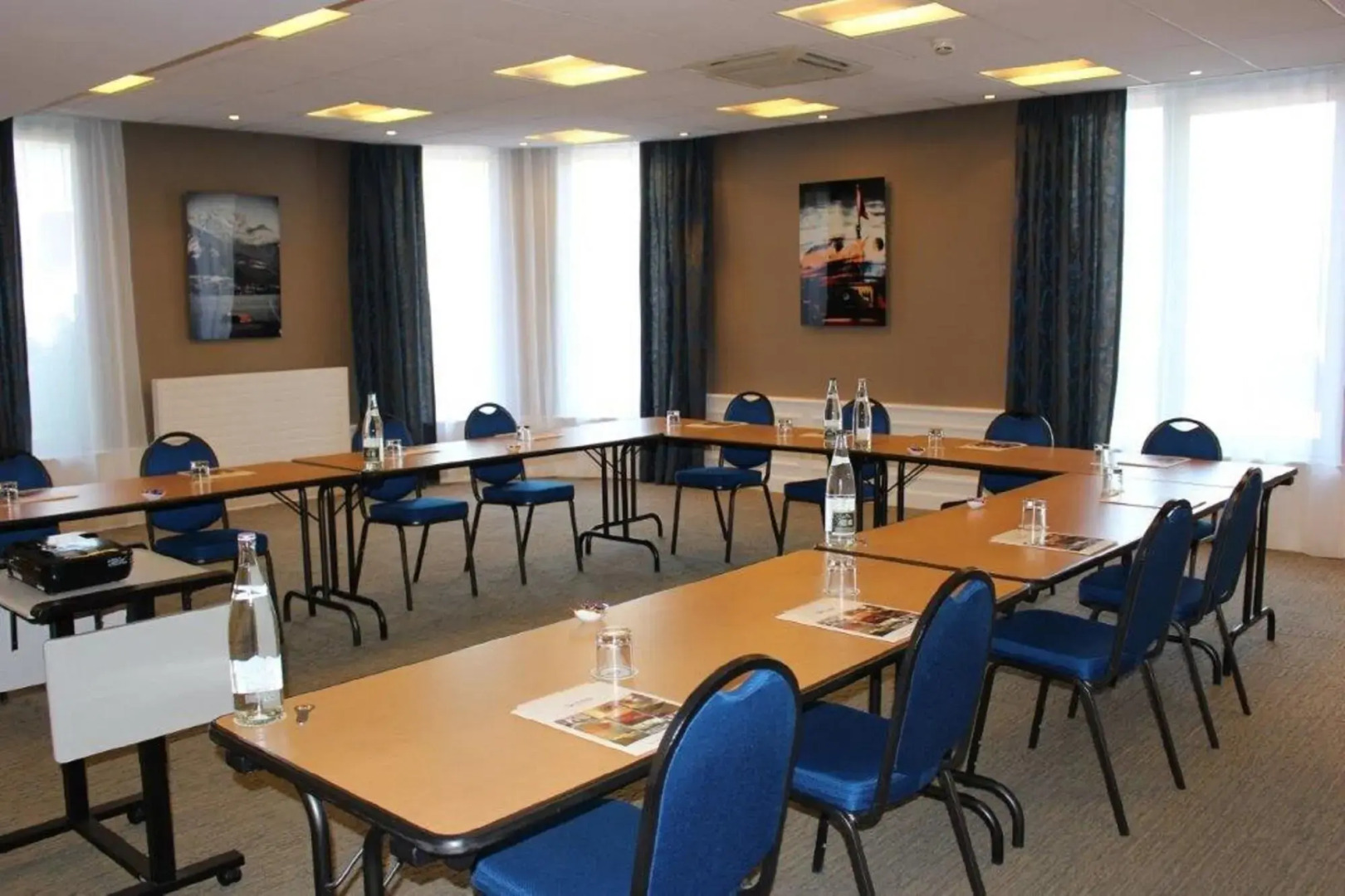 Splendid Hotel Lac d'Annecy - Handwritten Collection