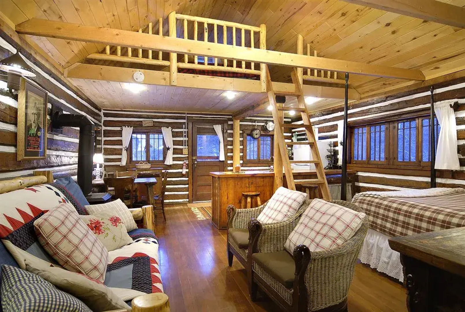 Pioneer Guest Cabins
