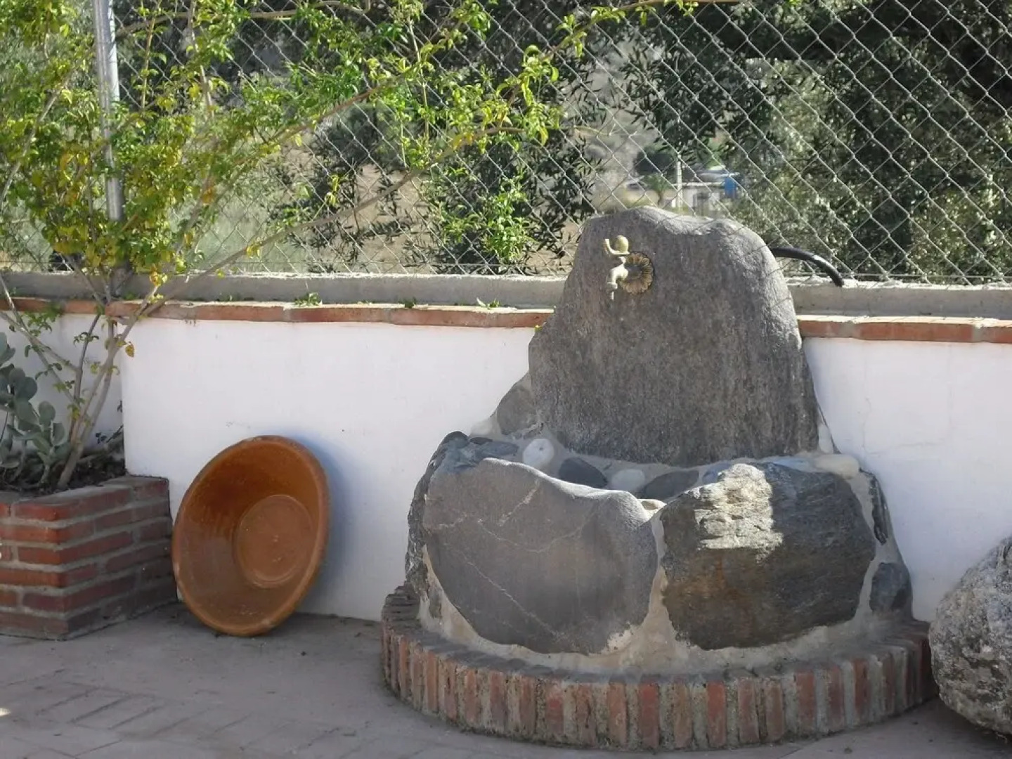 Pleasing Villa in Canillas de Aceituno Amidst the Forest