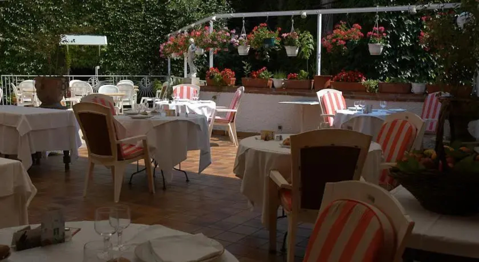 Hôtel Orsay - La Cuisine dAlain