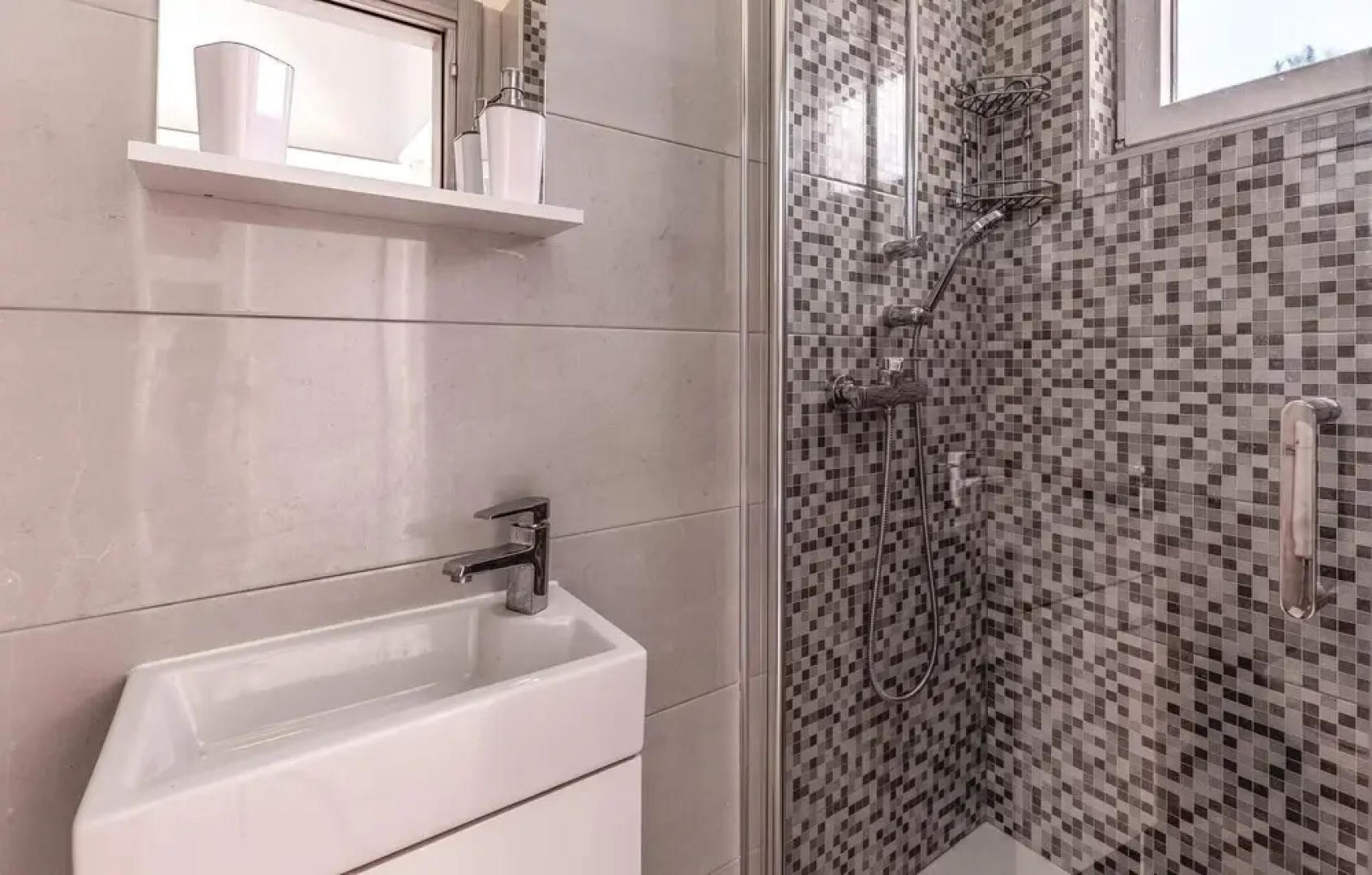 Awesome Home in Marcana With Wifi and 3 Bedrooms