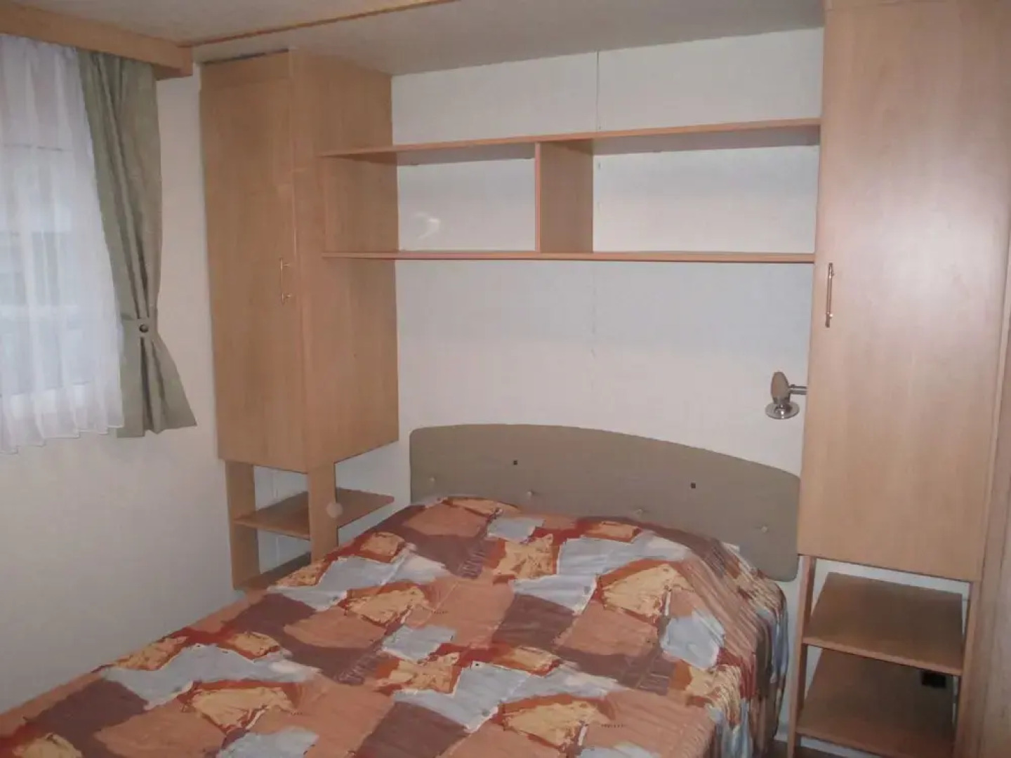 Appealing Chalet With Terrace in the Surroundings of Turnhout