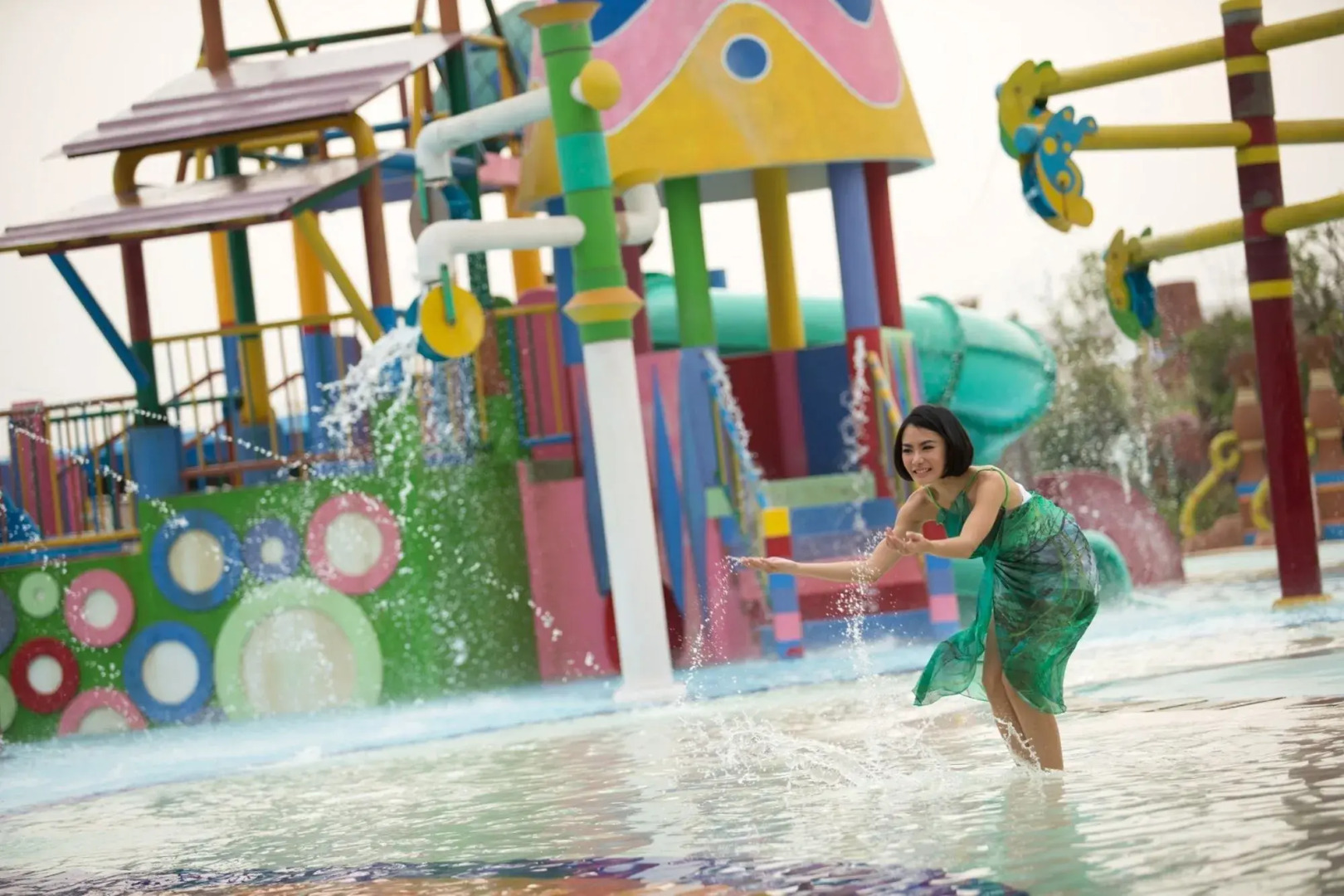 Santika Premiere Kota Harapan Indah