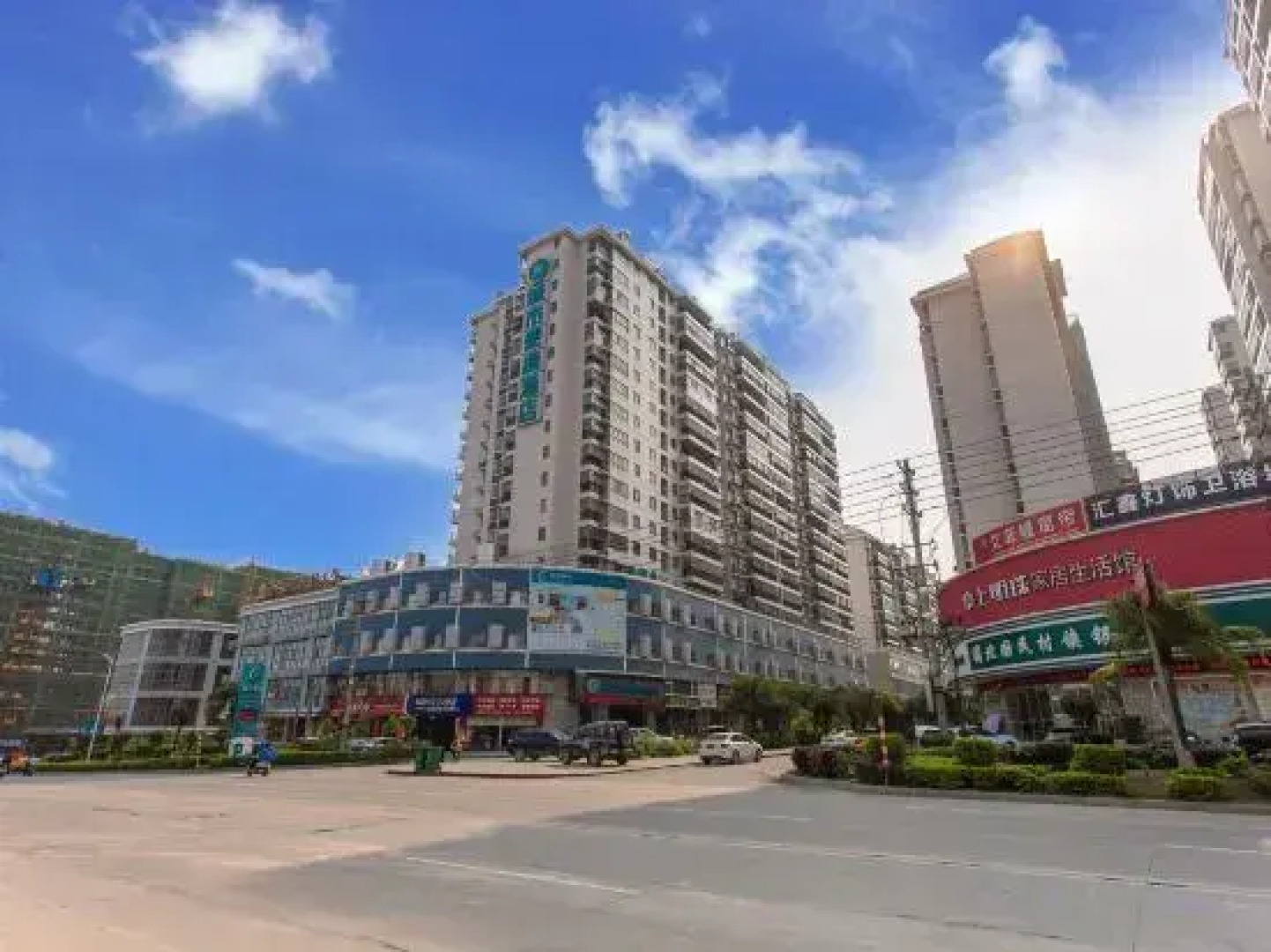 City Comfort Inn Hotel (Qinzhou Pubei People's Hospital Bus Station)