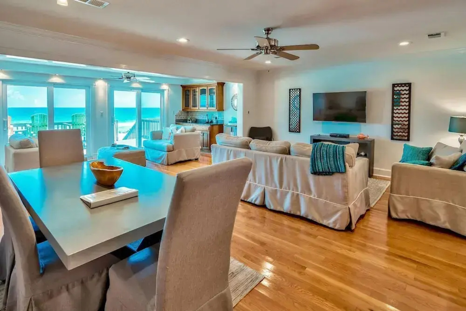 Green Reef Townhomes by Resort