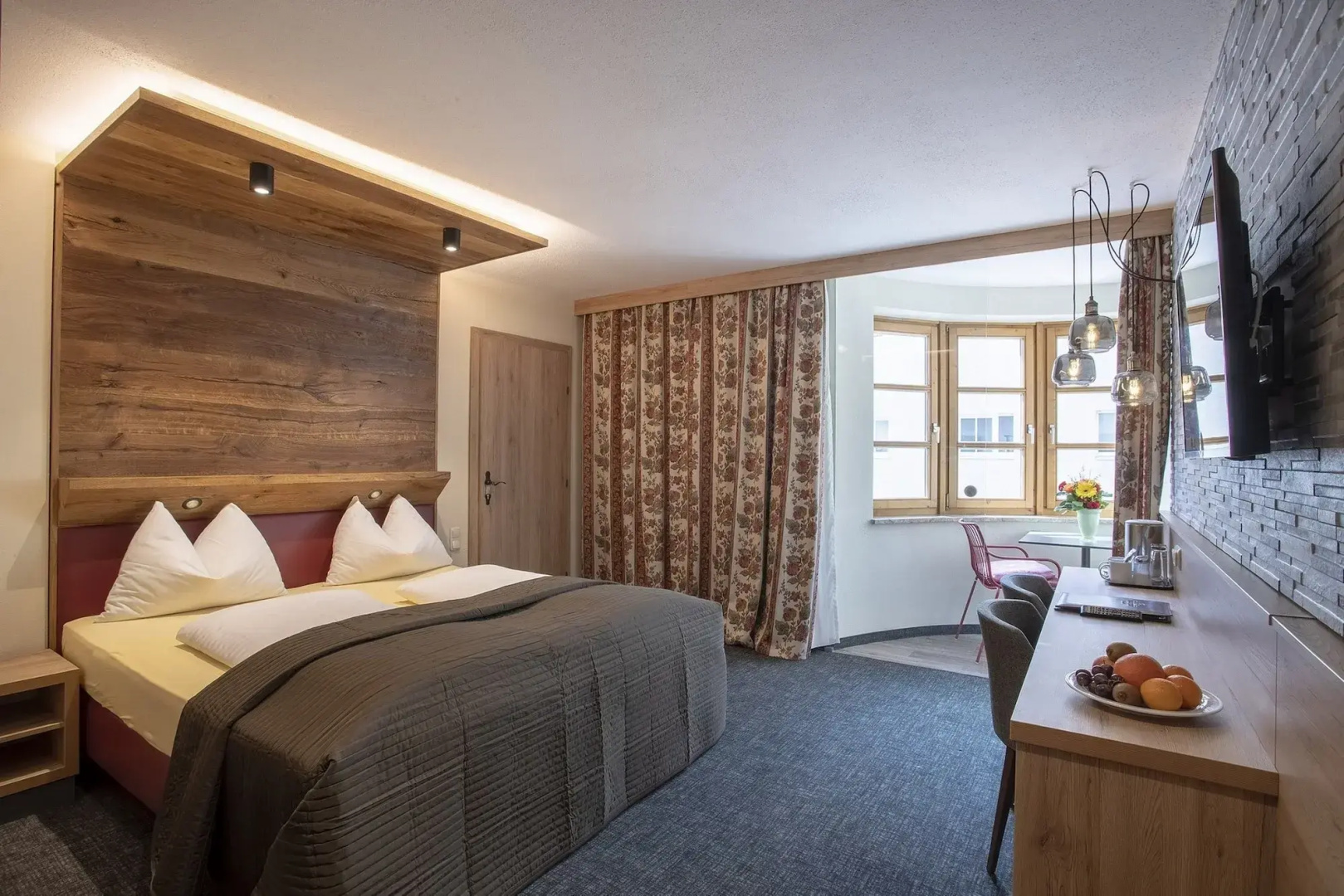 Hotel Neue Post