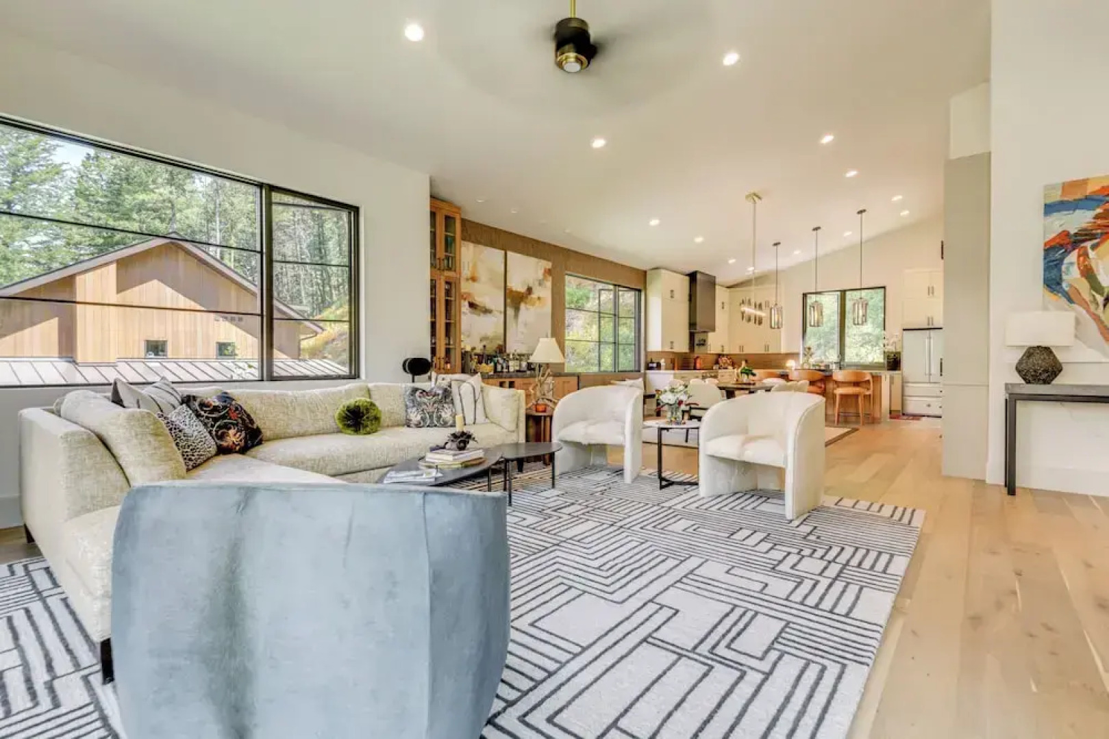 Luxury Alpine Home w/ Hot Tub: 1 Mi to Sun Valley!