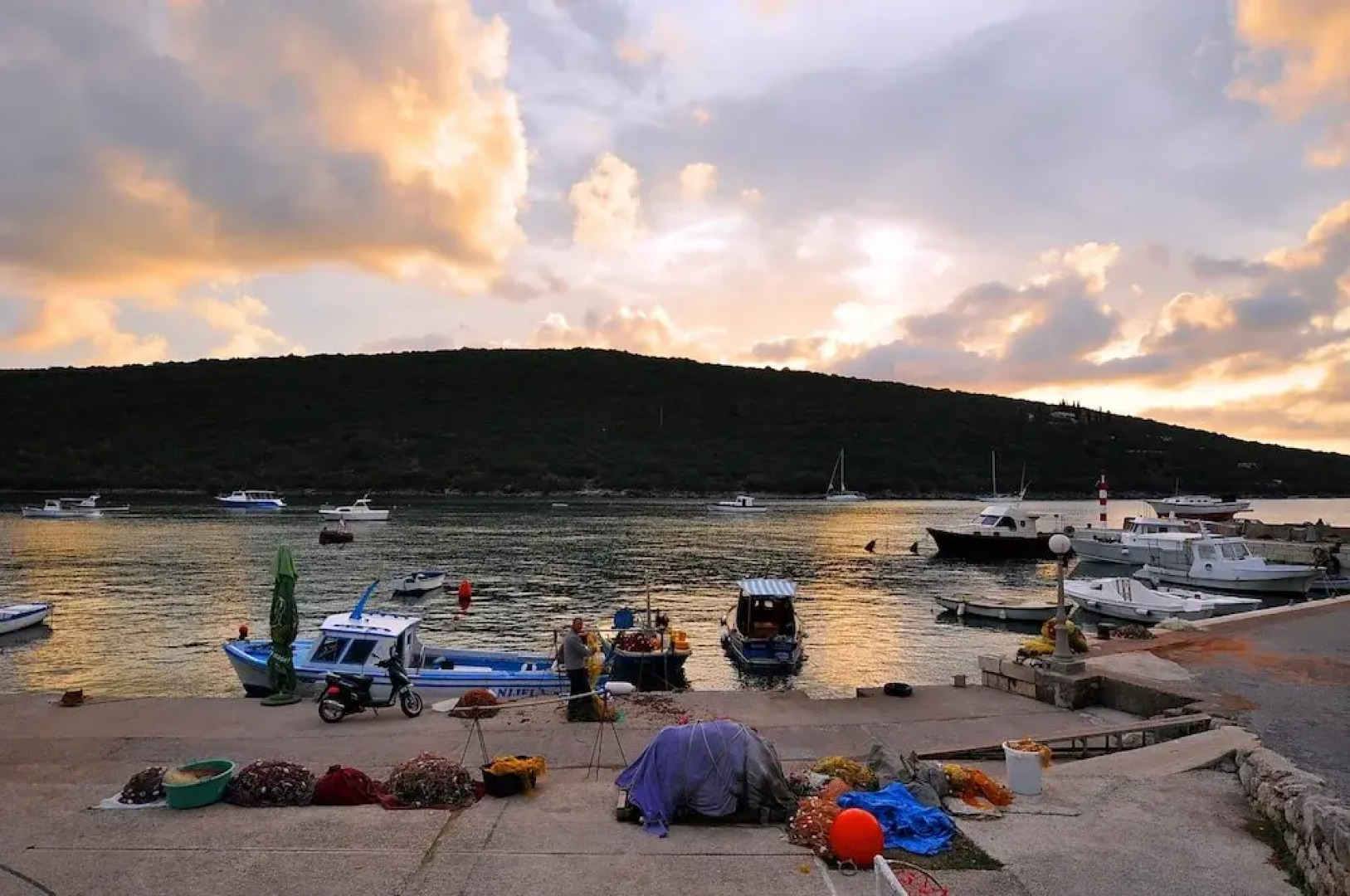 Apartment Bigovo Veljic-traste