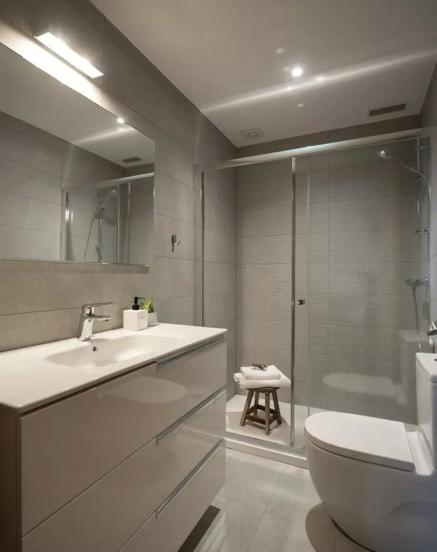 PREMIUM LOCATION! Central Park and Guggenheim