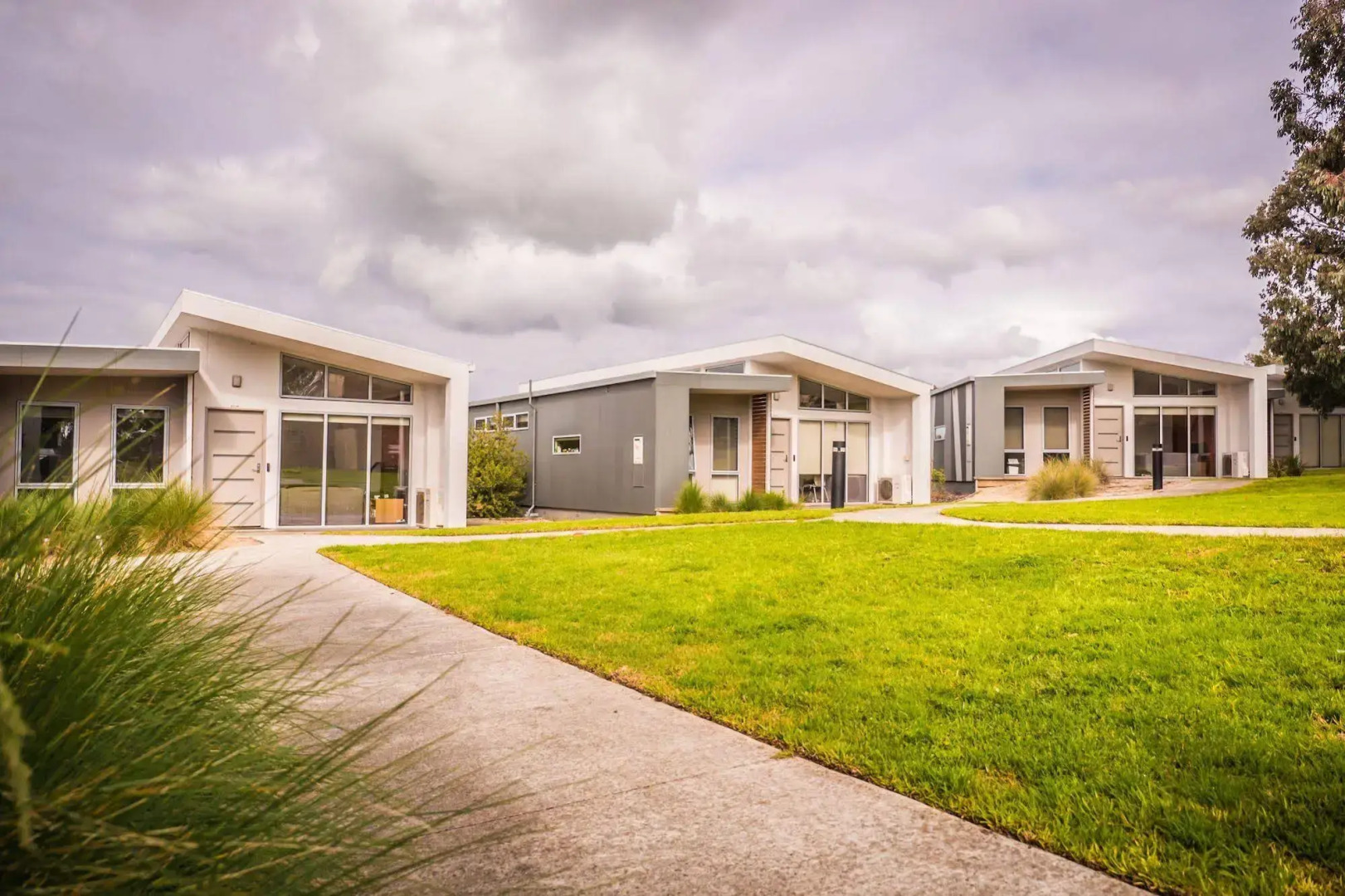 Deakin Geelong Units