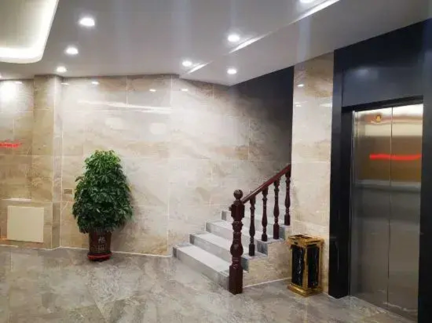 Alashan Right Banner Holiday Hotel this morning