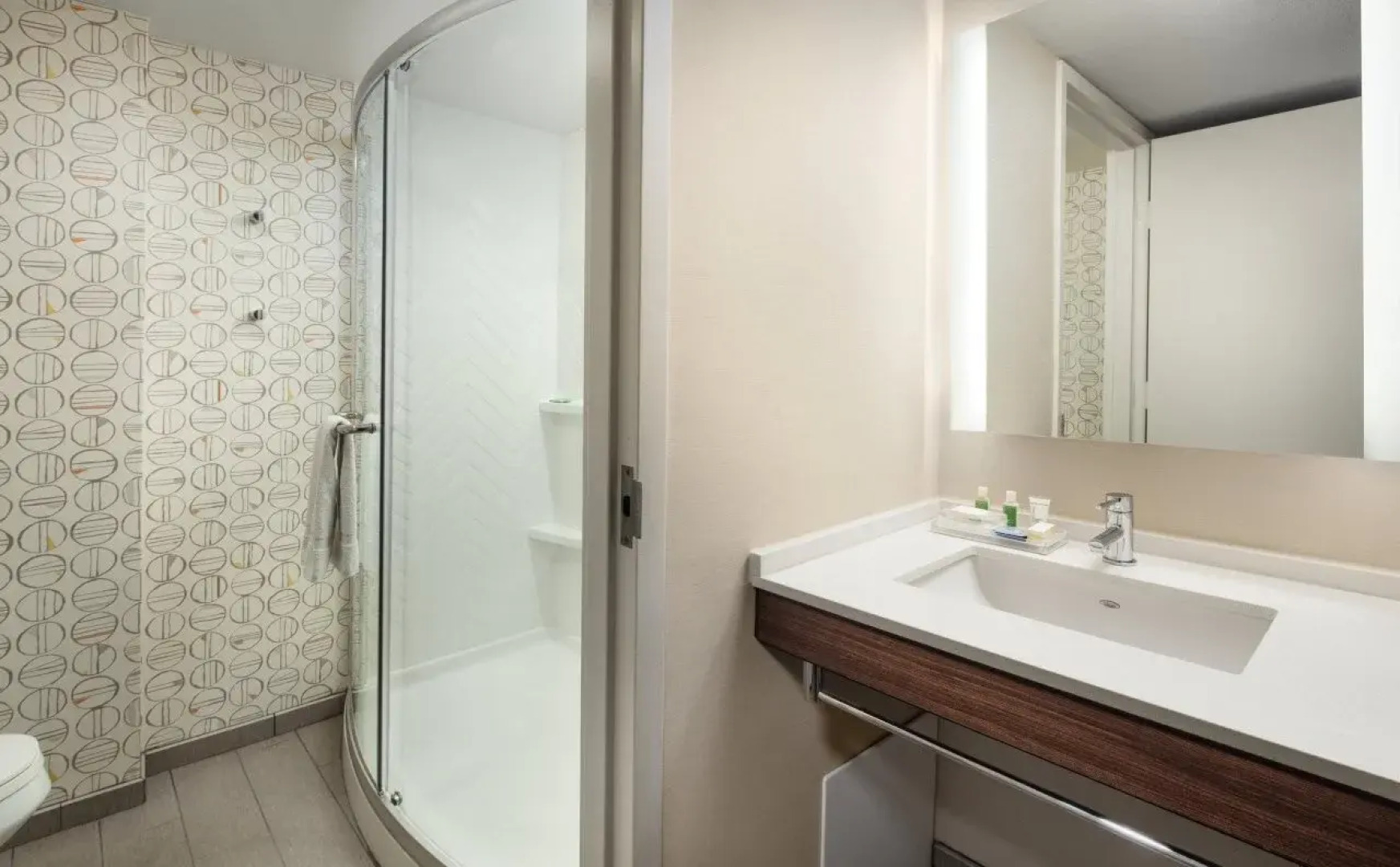 Holiday Inn Long Beach-Downtown Area