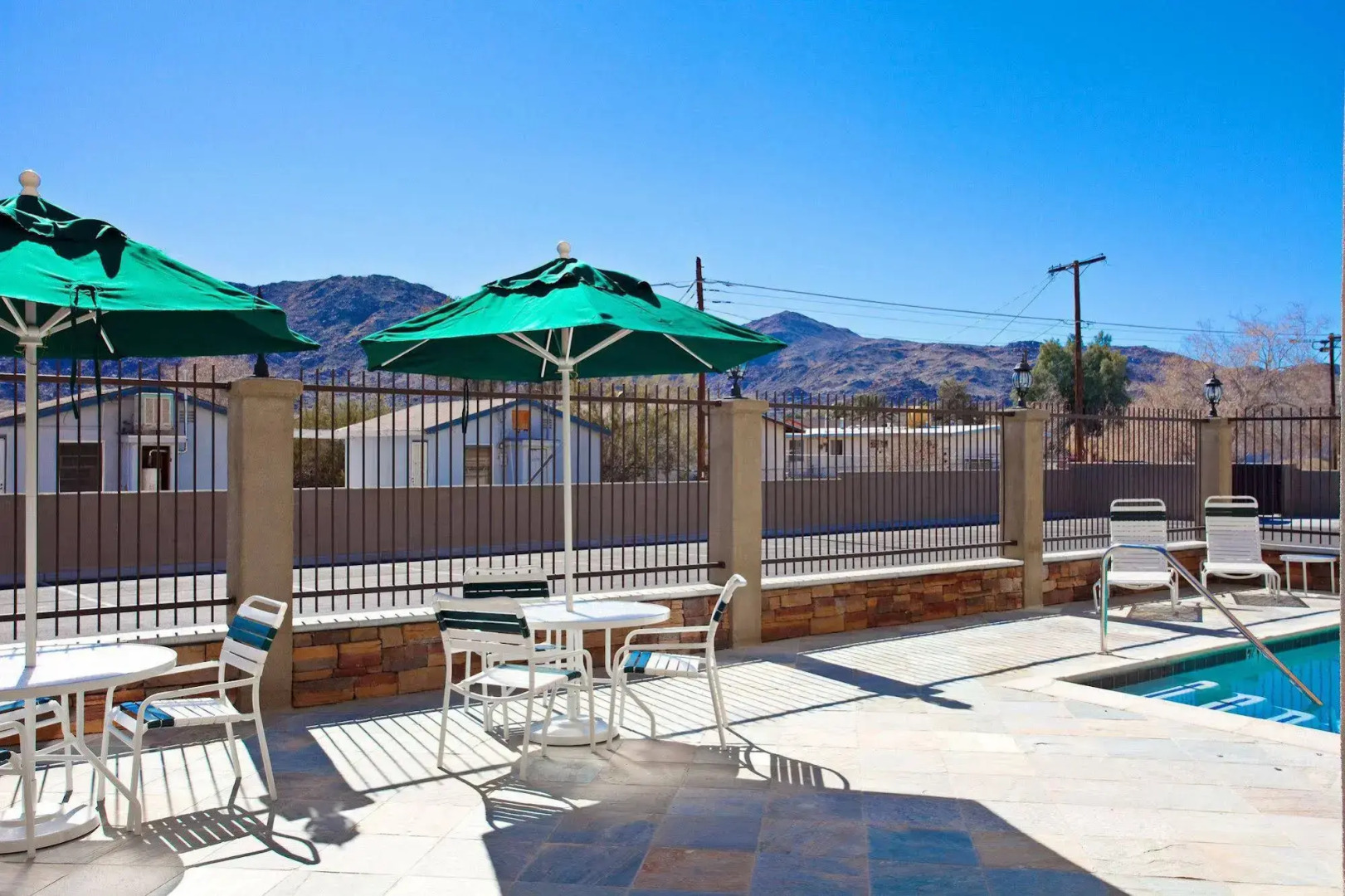 Holiday Inn Express Hotel & Suites Twentynine Palms by IHG