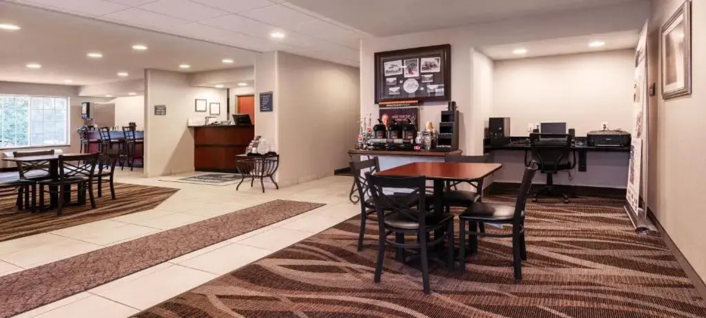 Cobblestone Inn & Suites - Durand