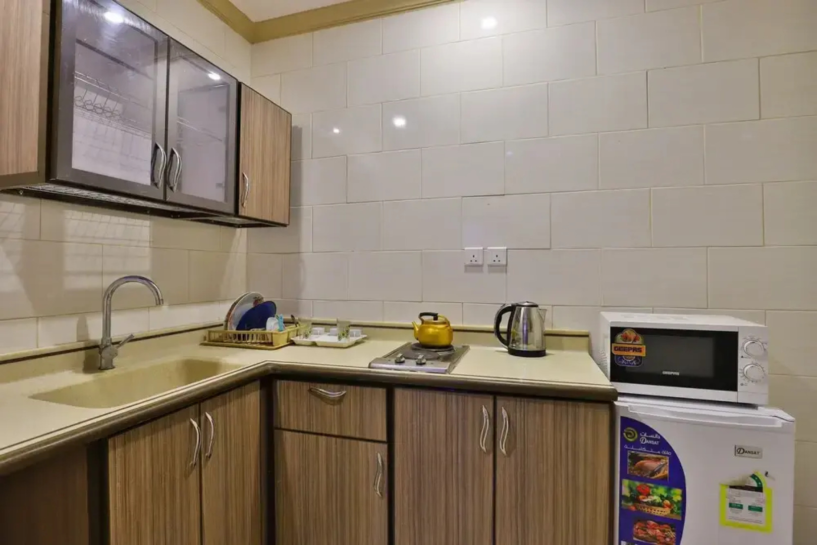 OYO 235 Shate Al Ahlam Hotel