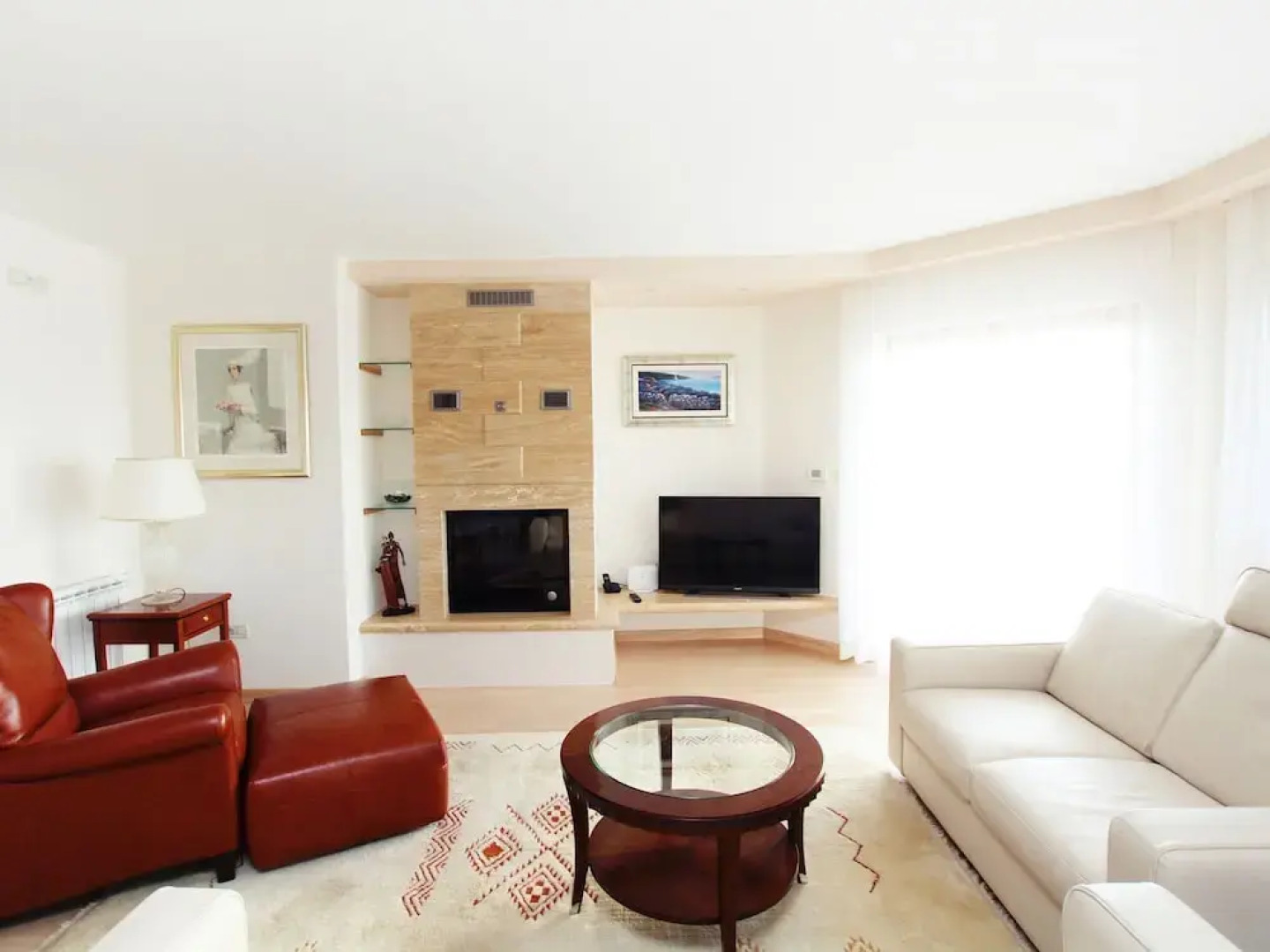 Majestic Villa in Okrug Donji With Swimming Pool