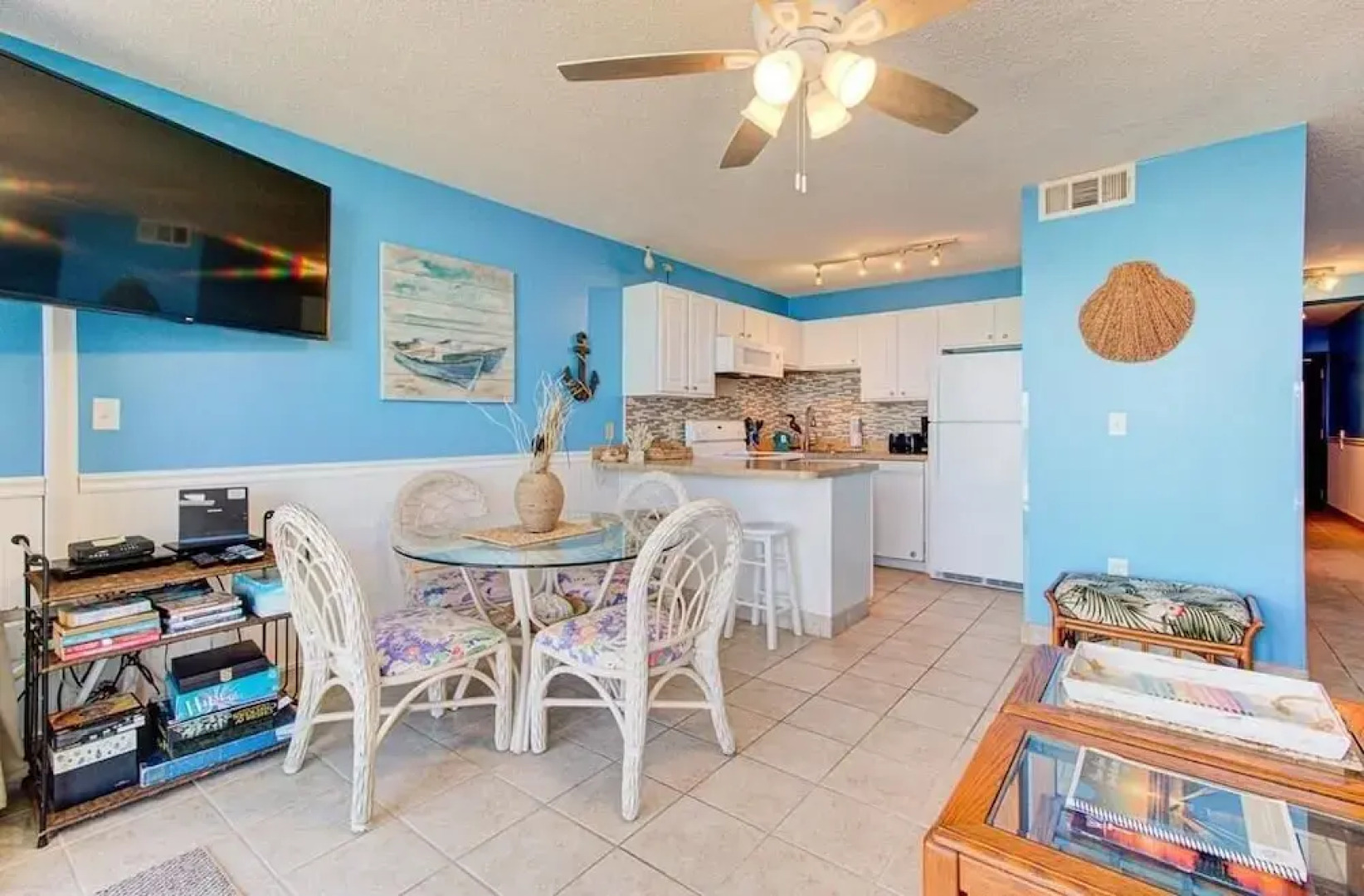 0305 Mako Your Dreams Come True by Atlantic Towers