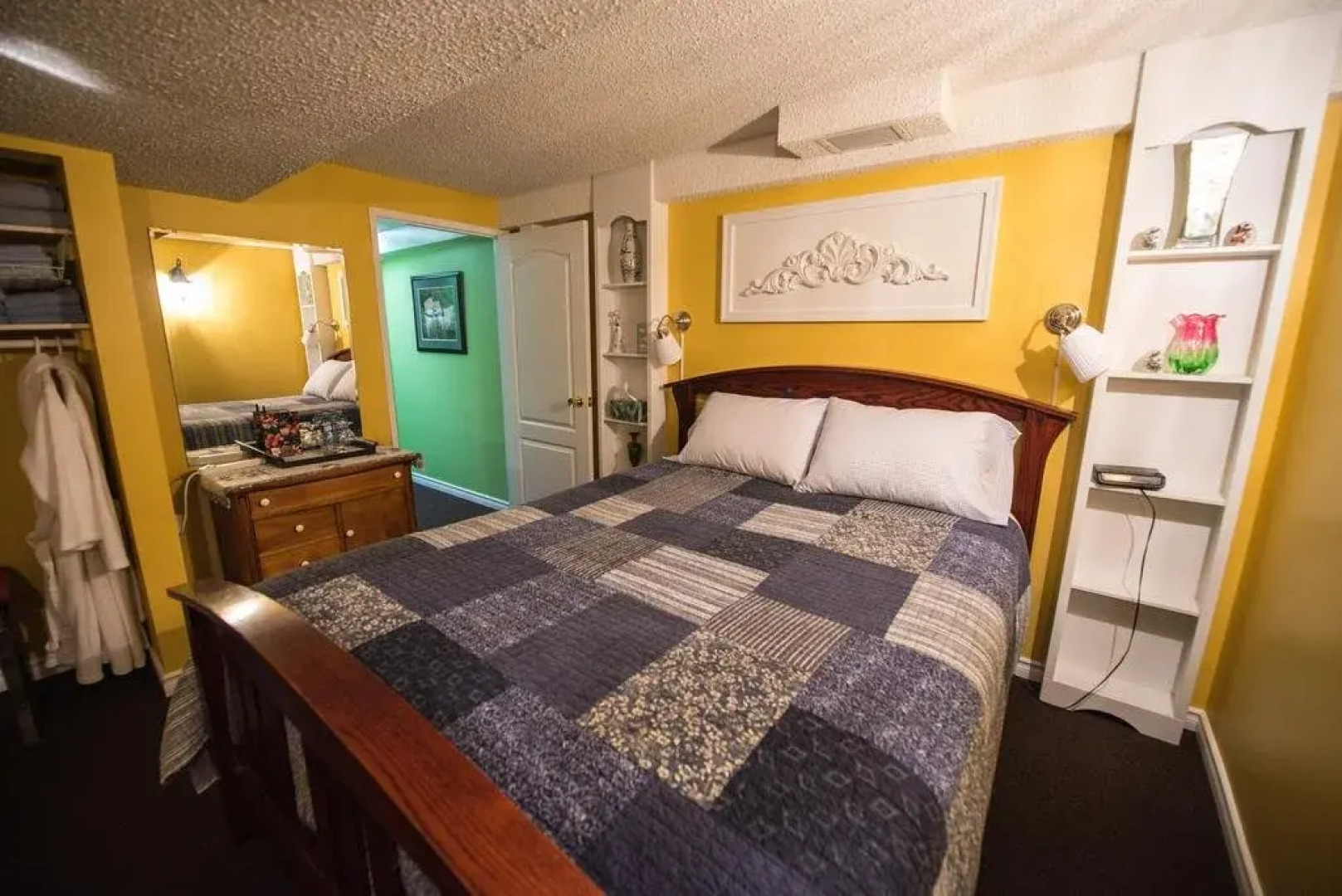 River Road Bed & Breakfast