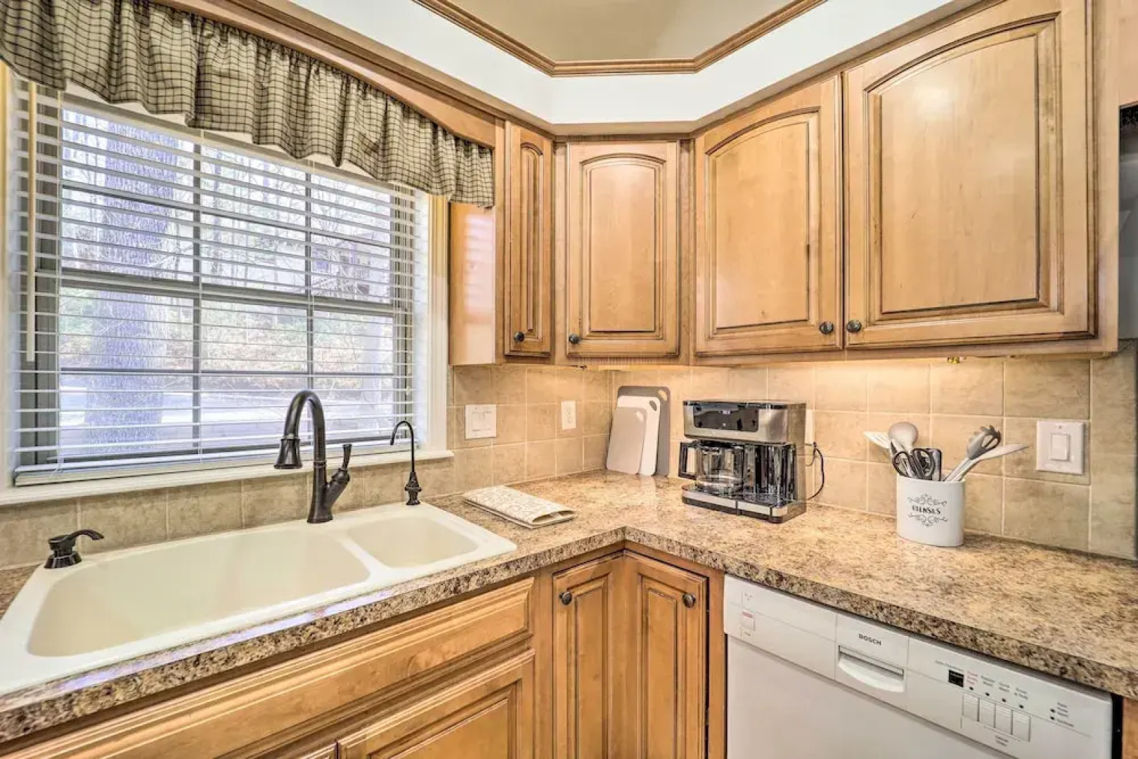 Mountain Getaway Home in a Resort Community!