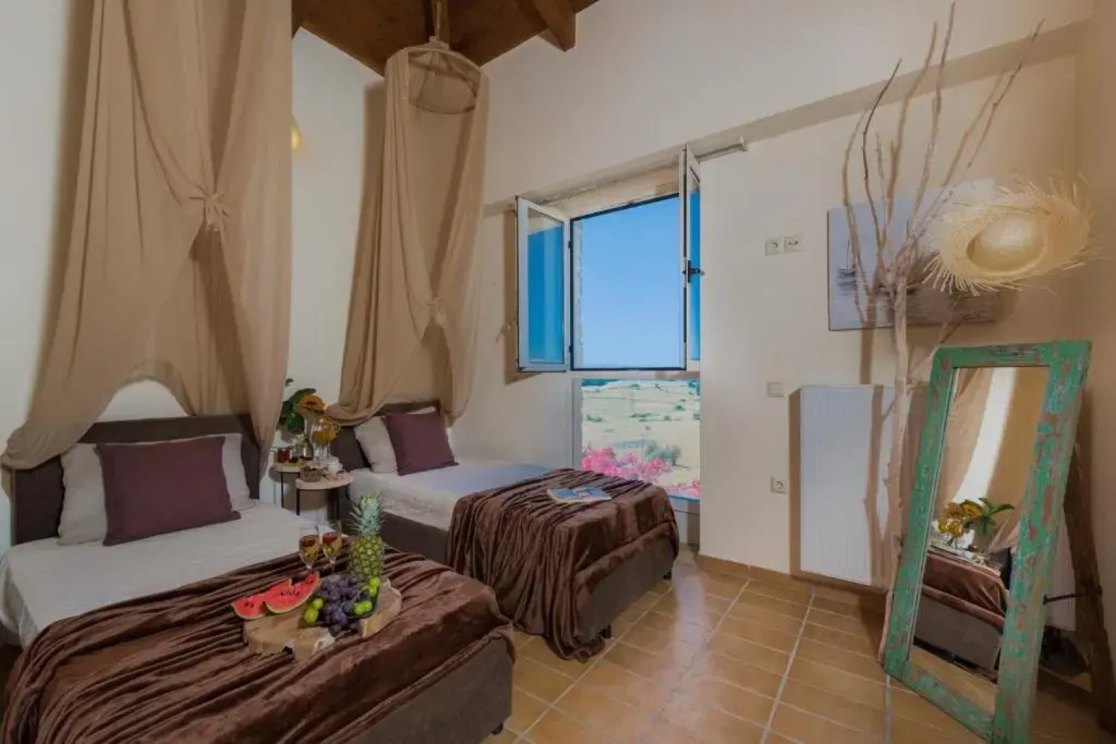 ARCHONTIKO VILLAGE VOLIMES 5' minutes from the shipwreck