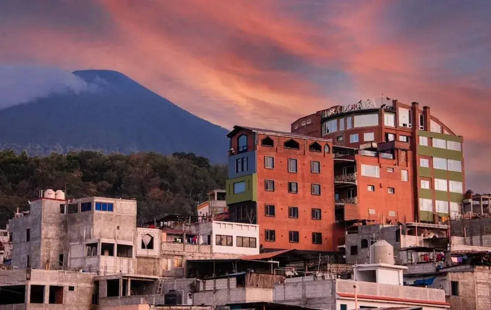 Hotel Palmera Dorada