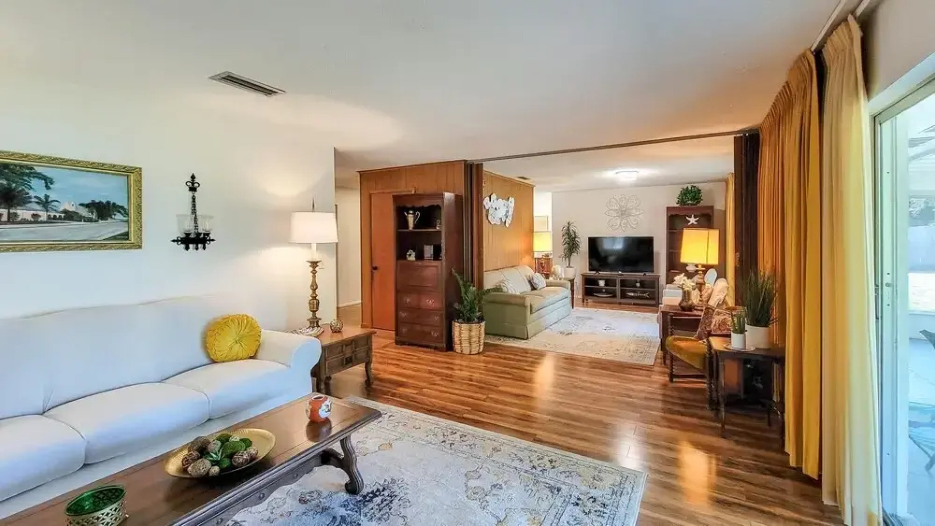 NEW Retro Relaxation in Stylish Rockledge Oasis