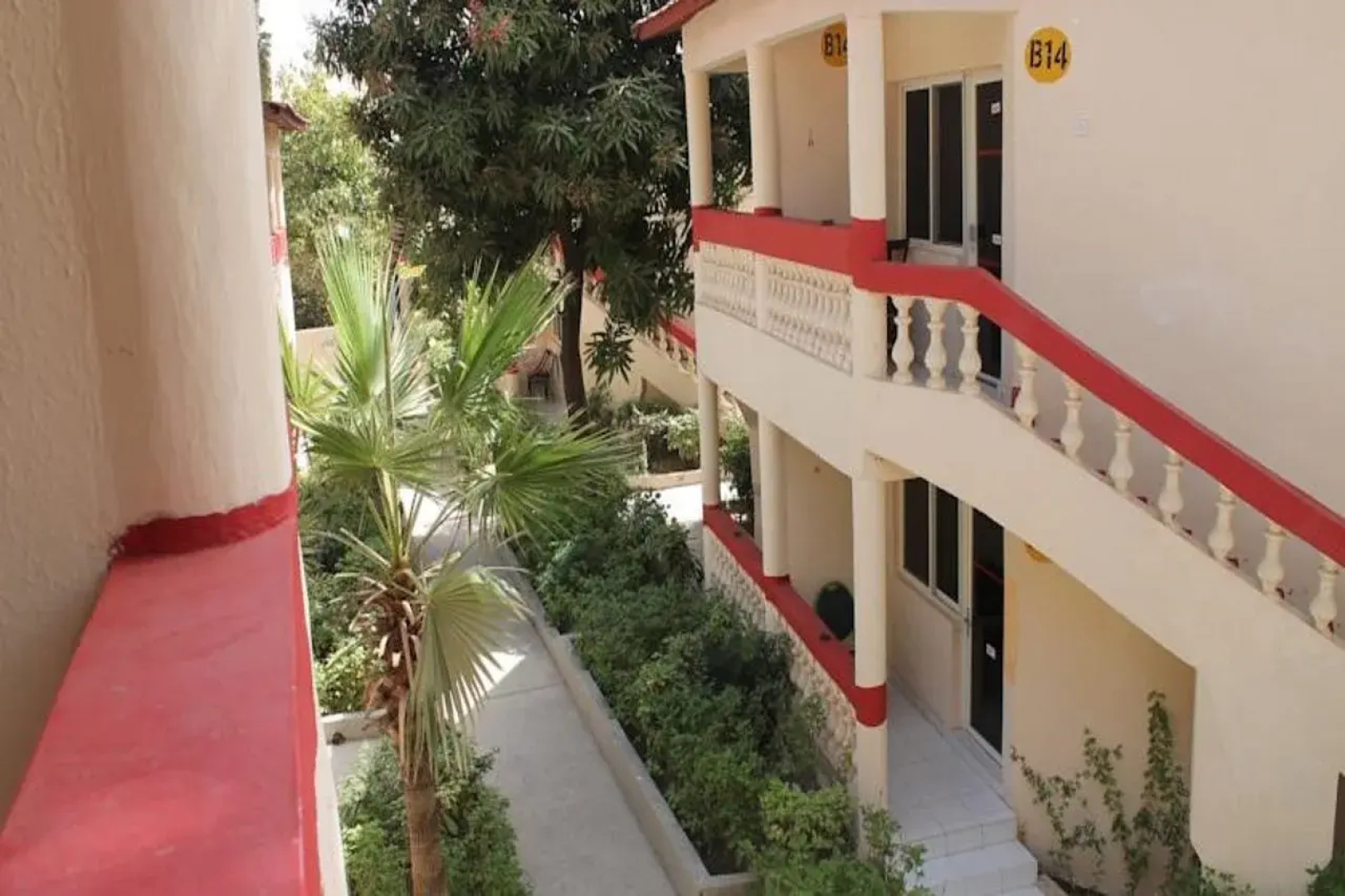 Palm Beach Hotel