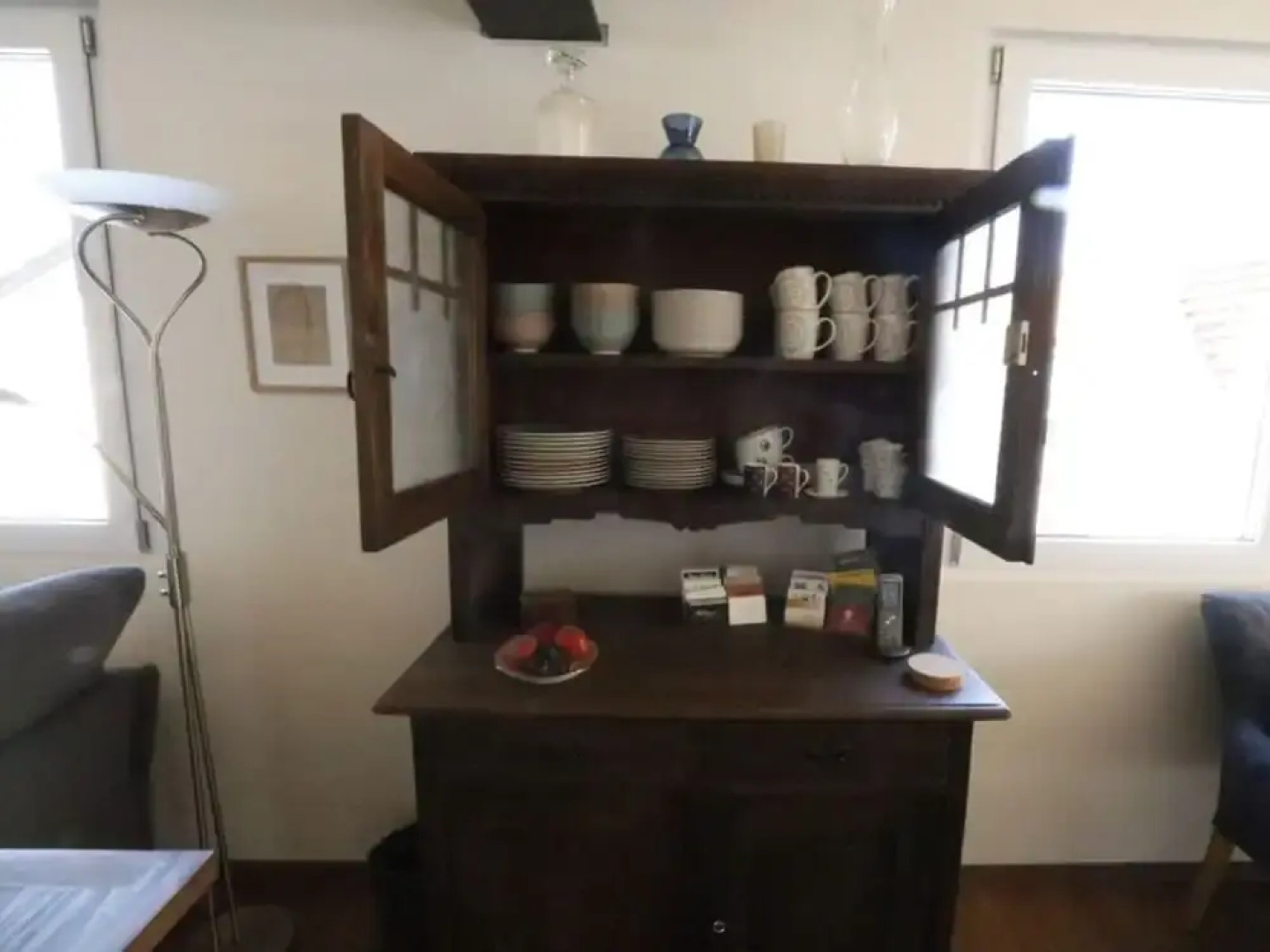 Welcoming Apartment Near Lake