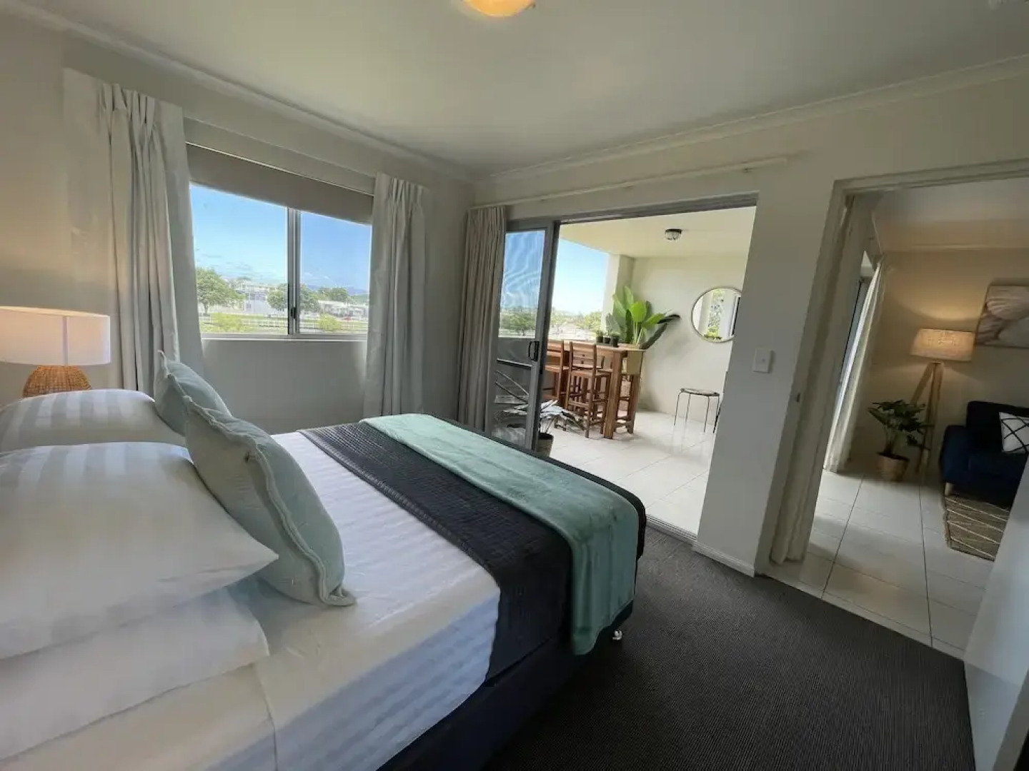 City Stadium Apartment Riverfront 38