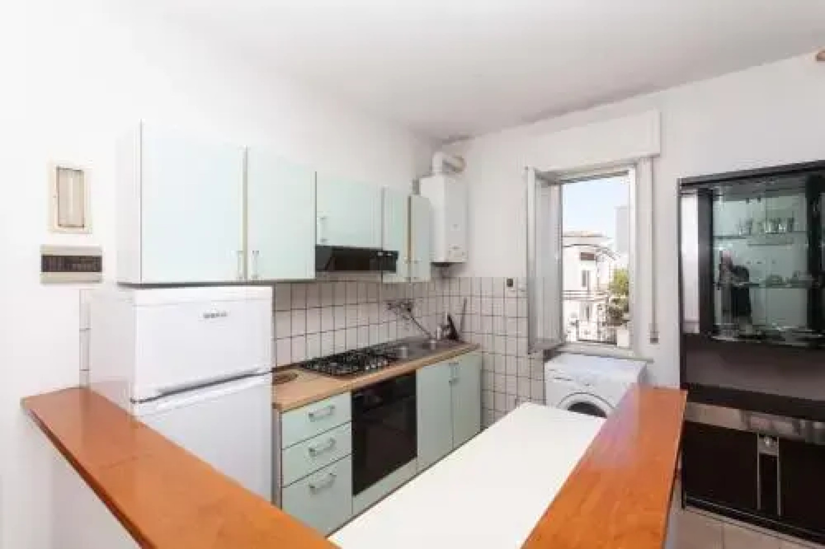 M249 - Marcelli, comoda mansarda fronte mare