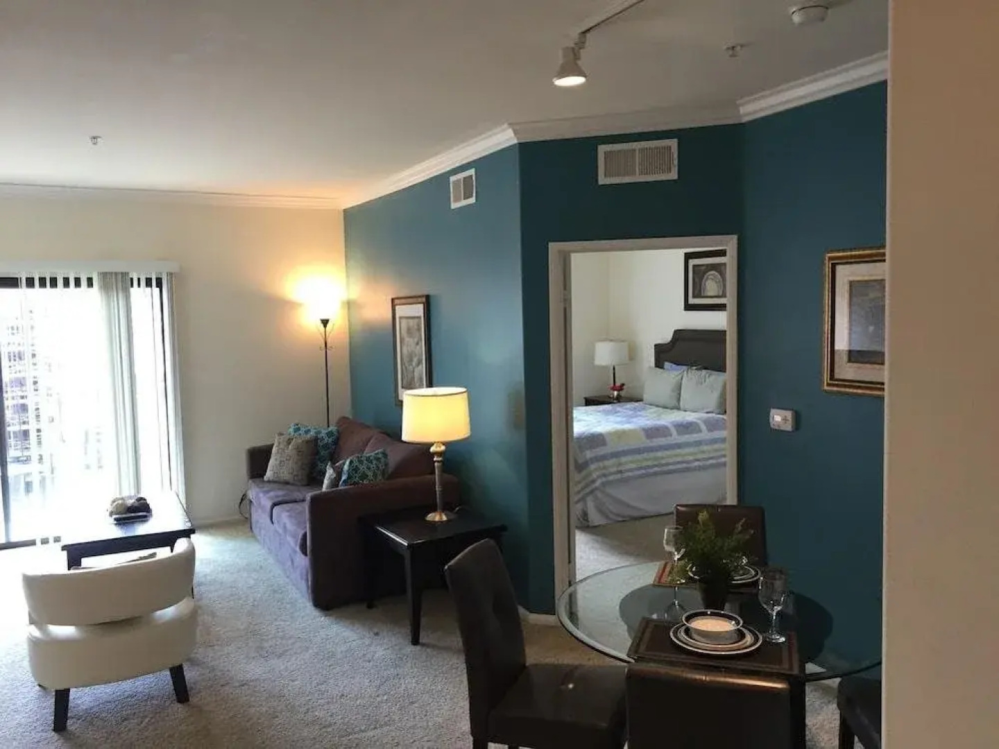 Sunshine Suites at 616 St. Paul