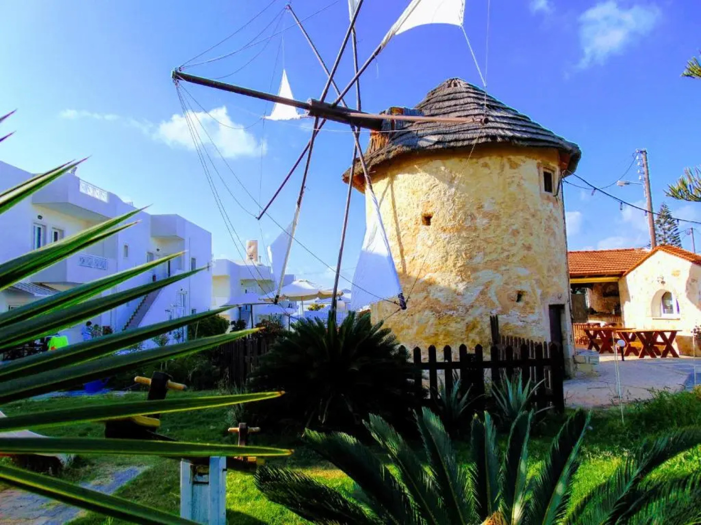 More Crete House Anissaras