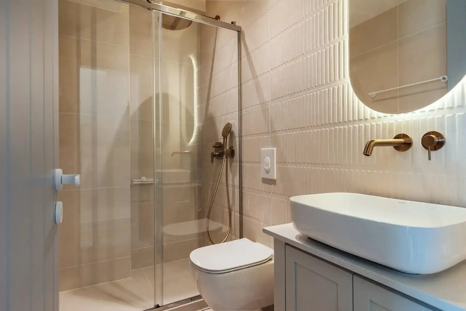 Salty Angel Sea Front Villa