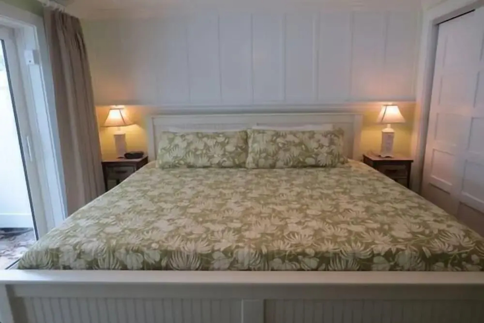 Lizzie Lu's Island Retreat