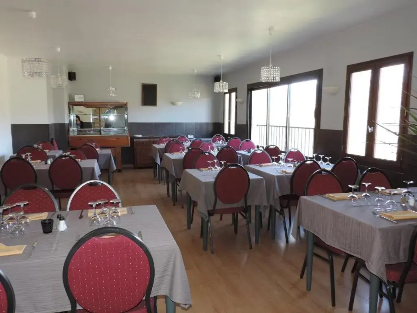 Hotel Restaurant Mas Le Chatelet