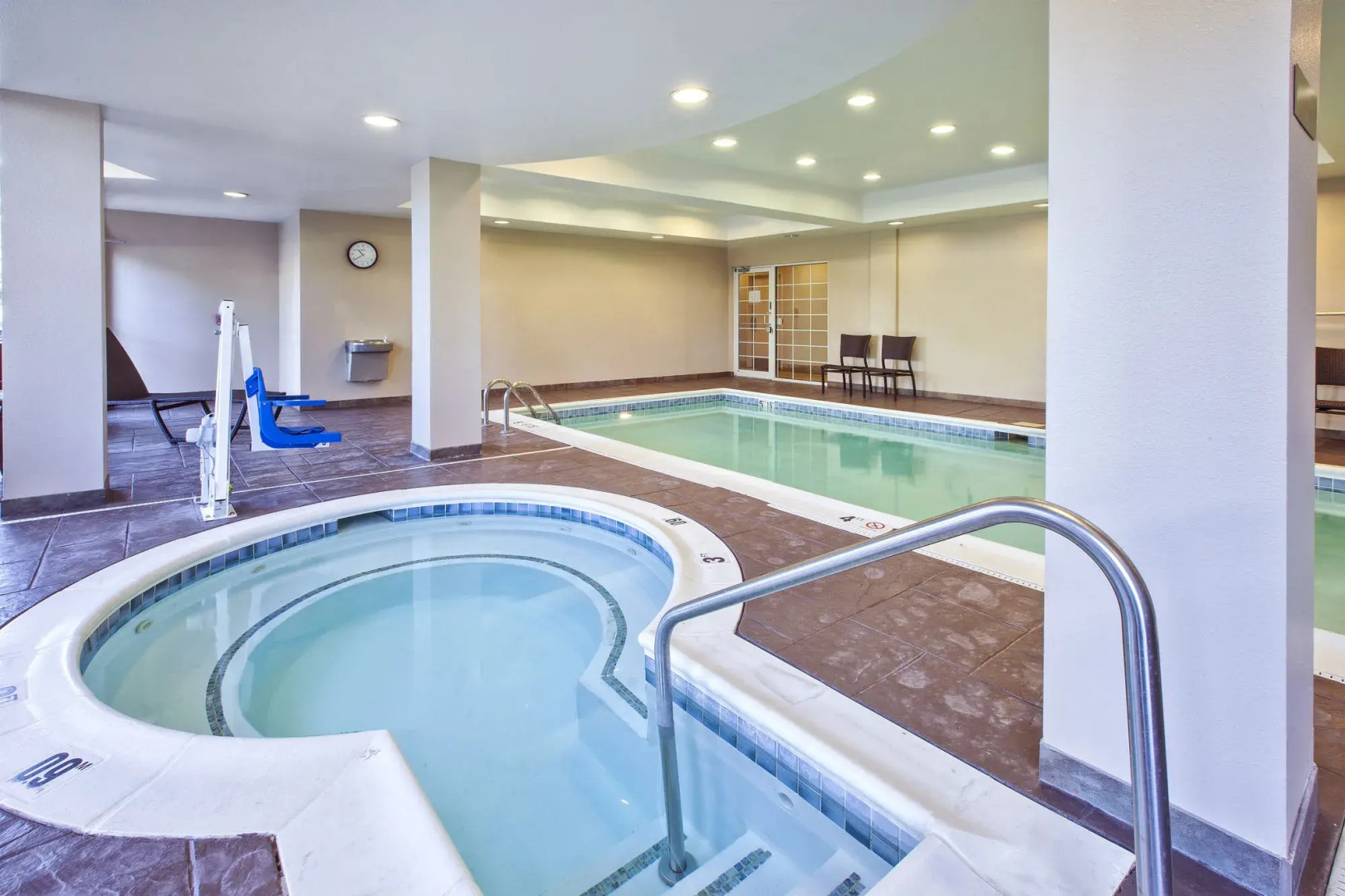 Candlewood Suites Indianapolis Airport by IHG