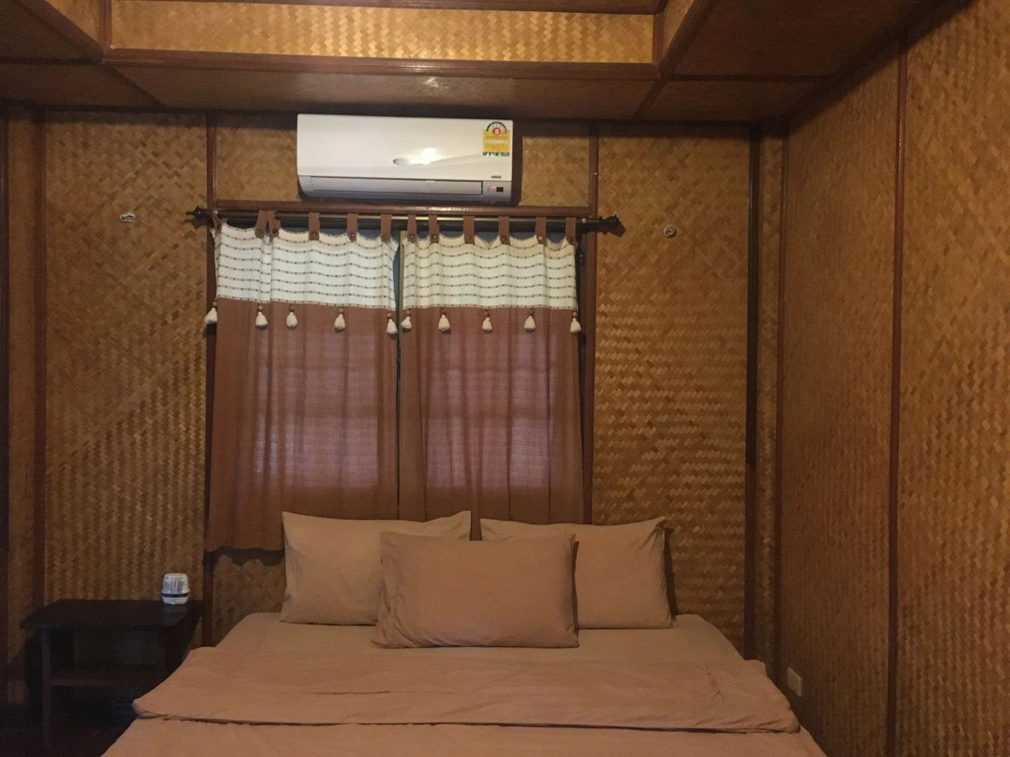 Koh Kood Neverland Beach Resort