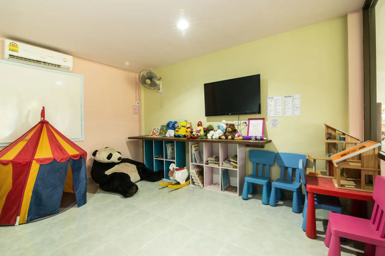 Dolphin Bay Beach Resort