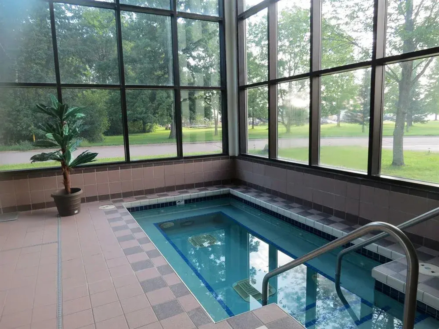 America's Best Inn - Antigo