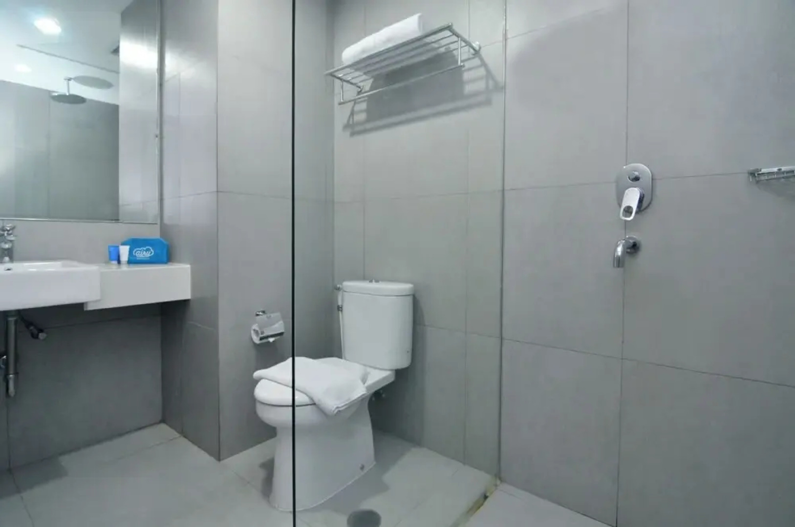 Airy Ratu Indah Mappanyukki Makassar