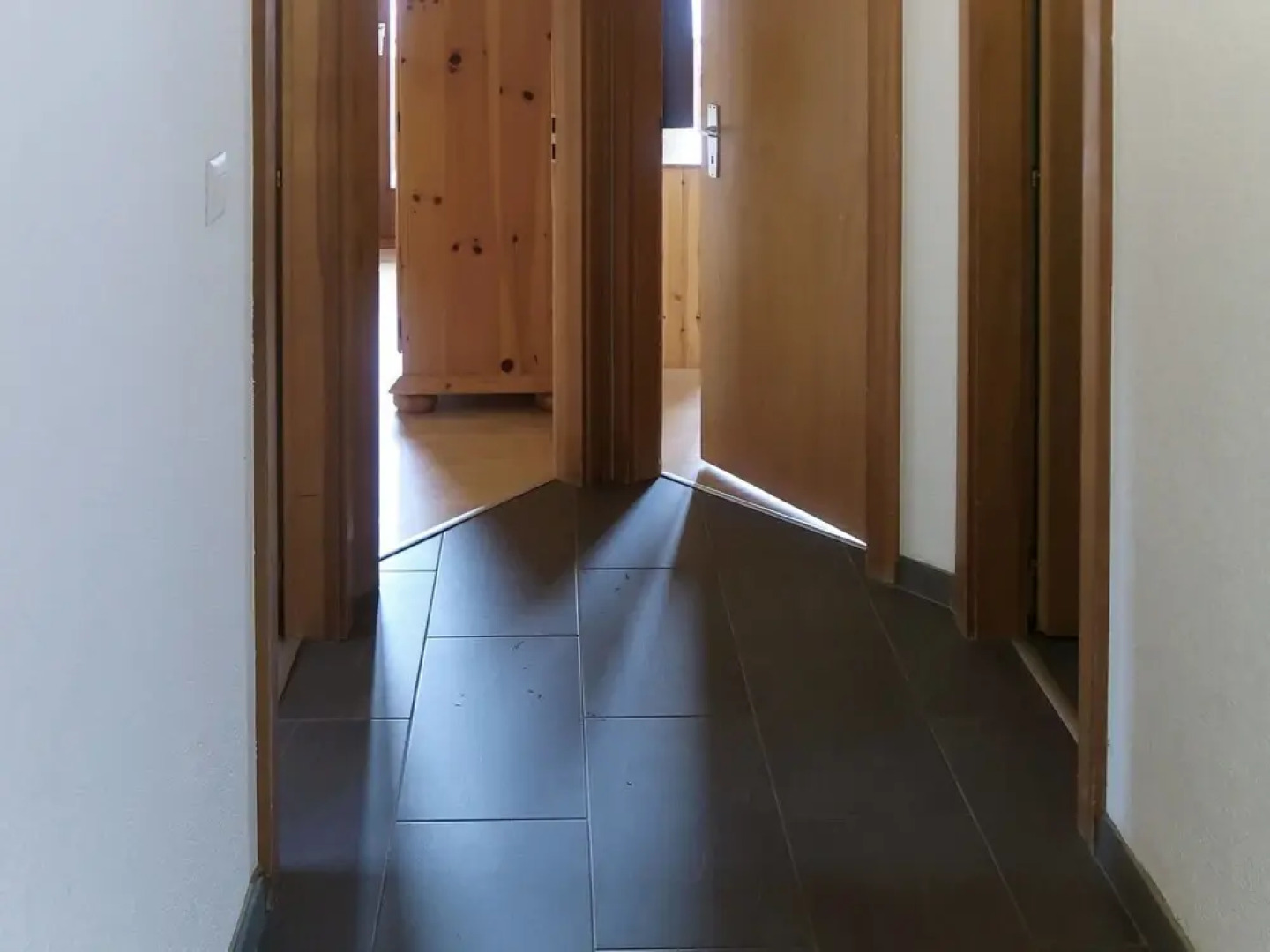 Fuchsia Vex in Vex With 4 Bedrooms and 3 Bathrooms