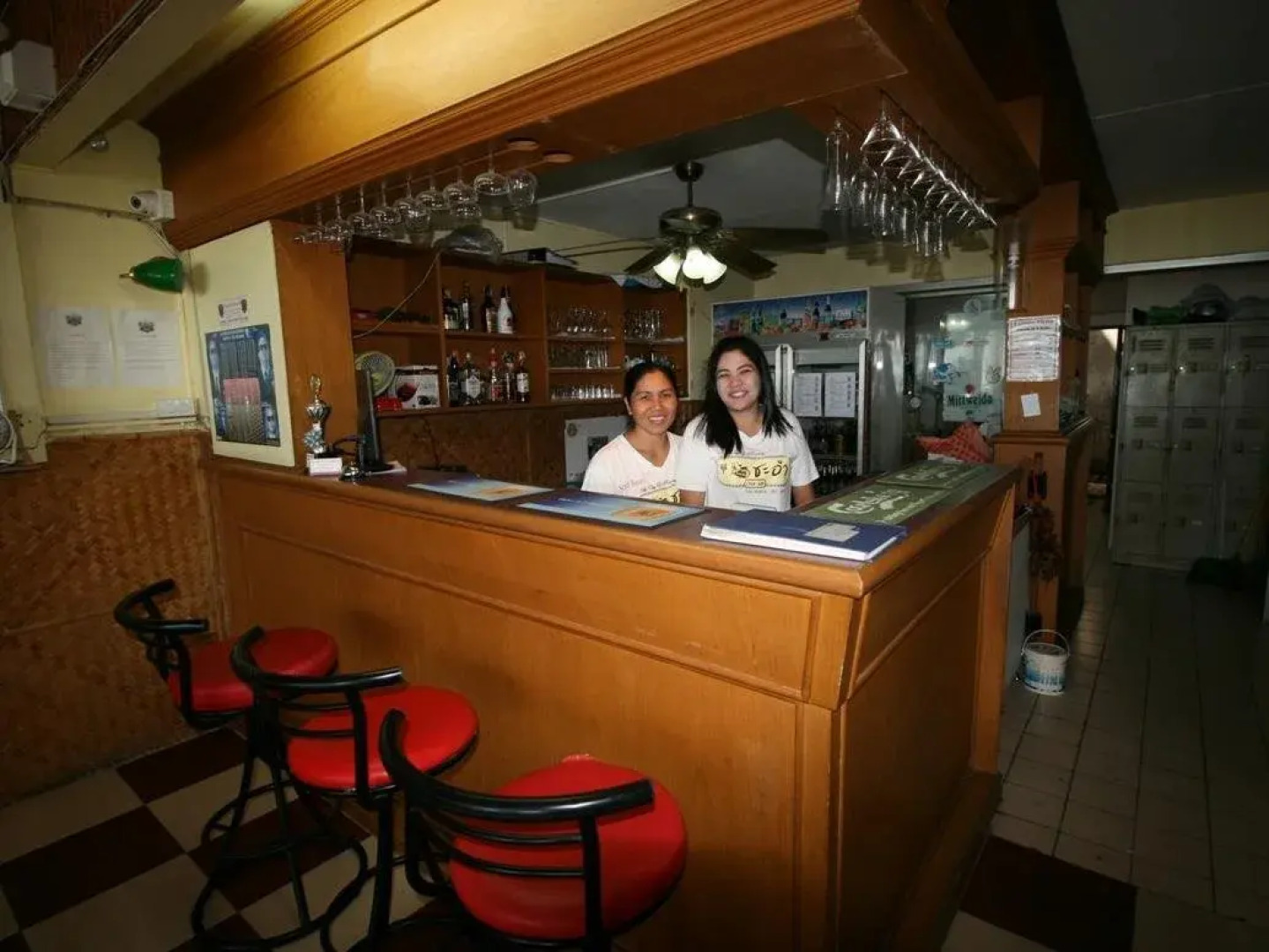 Beachfront Hotel Cha Am