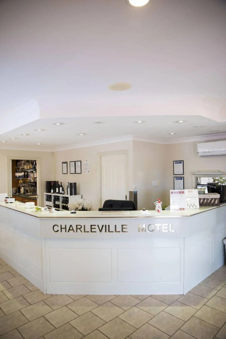 Charleville Motel