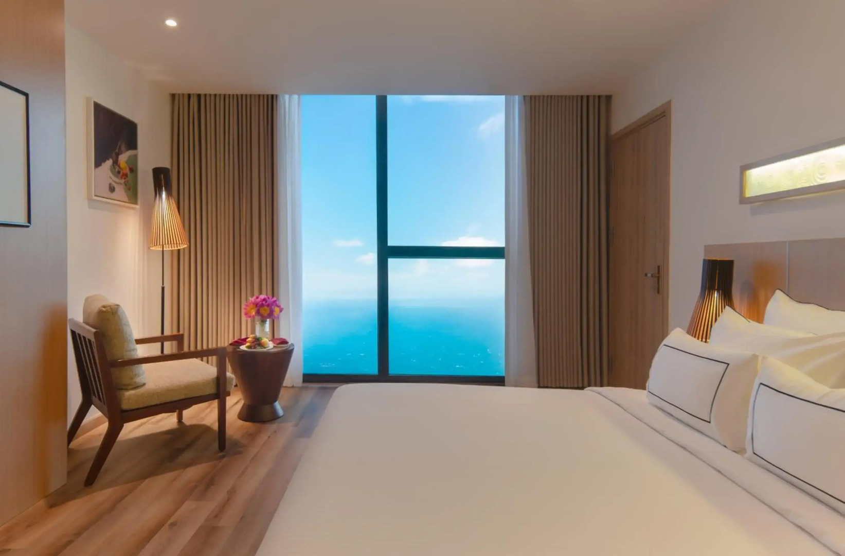 Starcity Hotel & Condotel Beachfront Nha Trang
