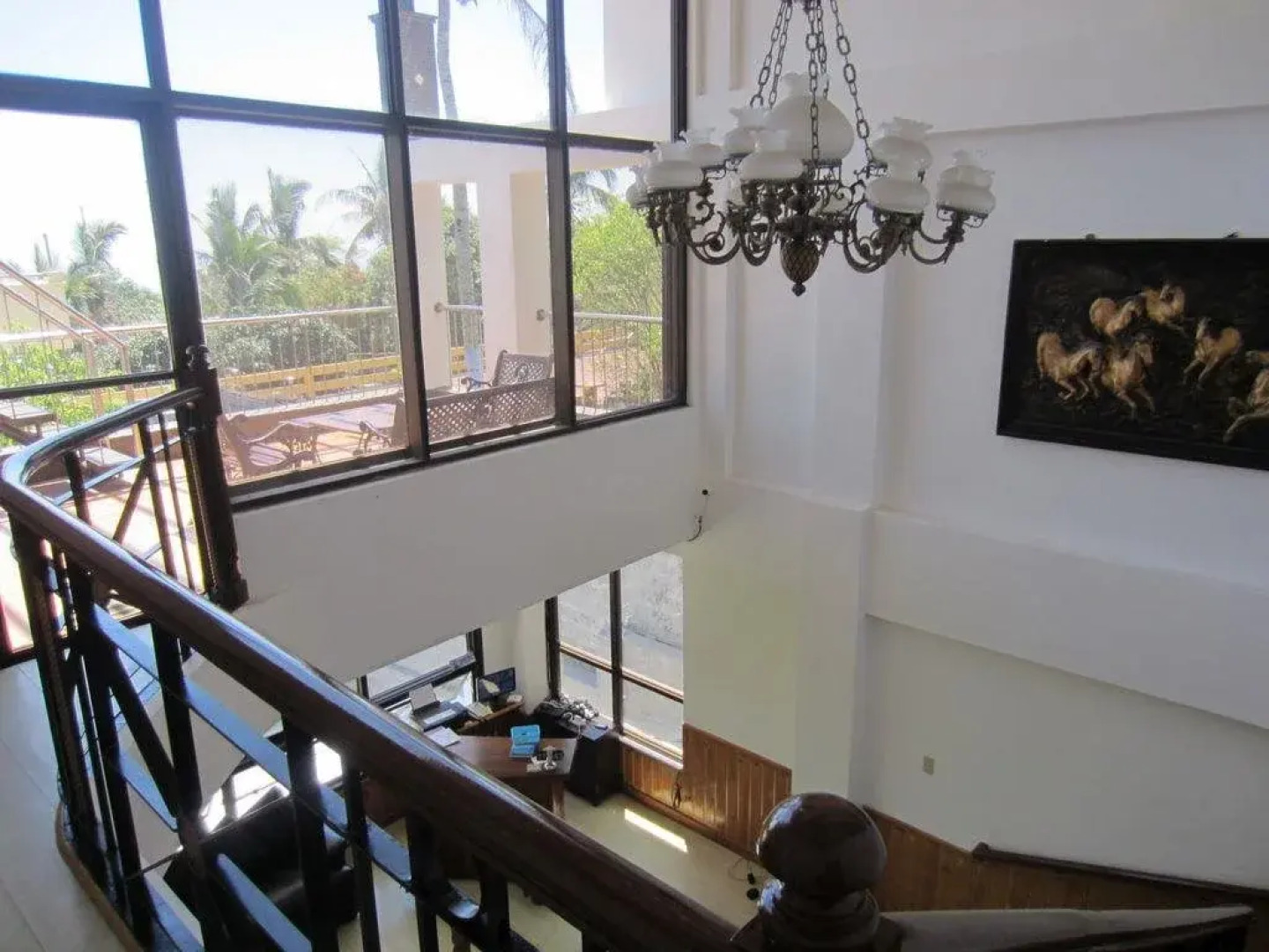 Chateau Beatrice Bed & Breakfast