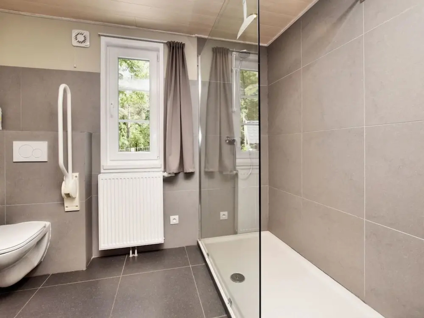 Cozy Chalet in Soy with Sauna